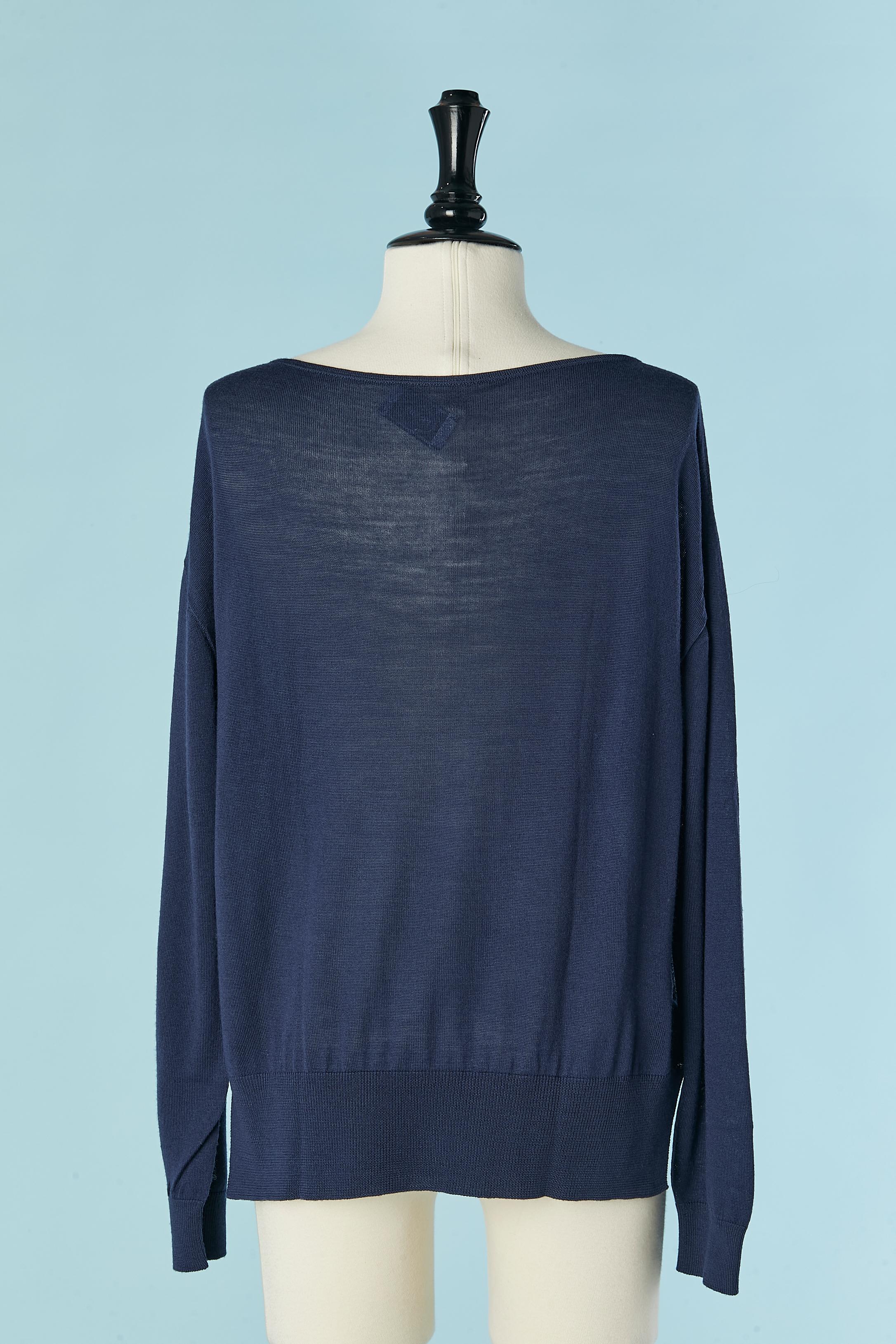 Pull bleu en laine fine PRADA Excellent état - En vente à Saint-Ouen-Sur-Seine, FR
