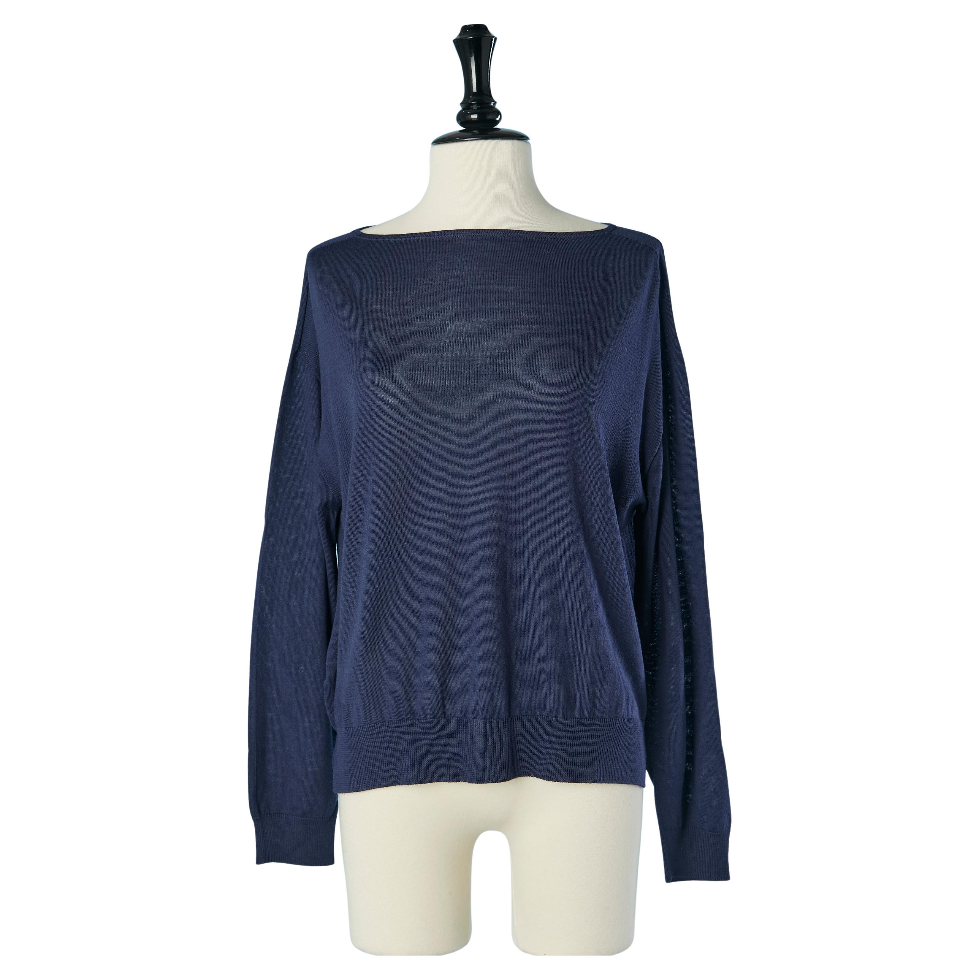 Pull bleu en laine fine PRADA en vente