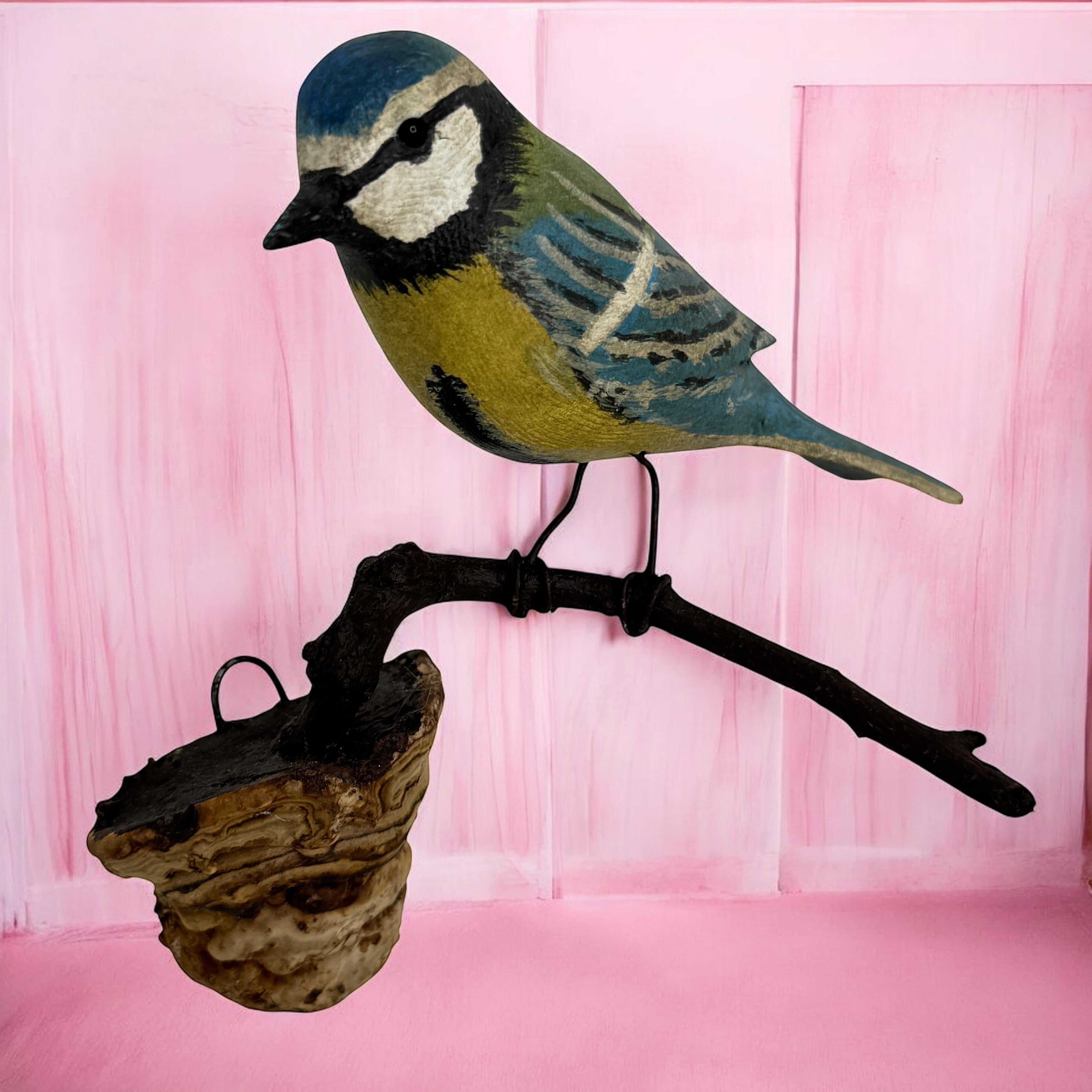 Blue Tit Viechtauer Hand Carved Wood Bird Black Forest Folk Art, Austria, 1920s en venta 2