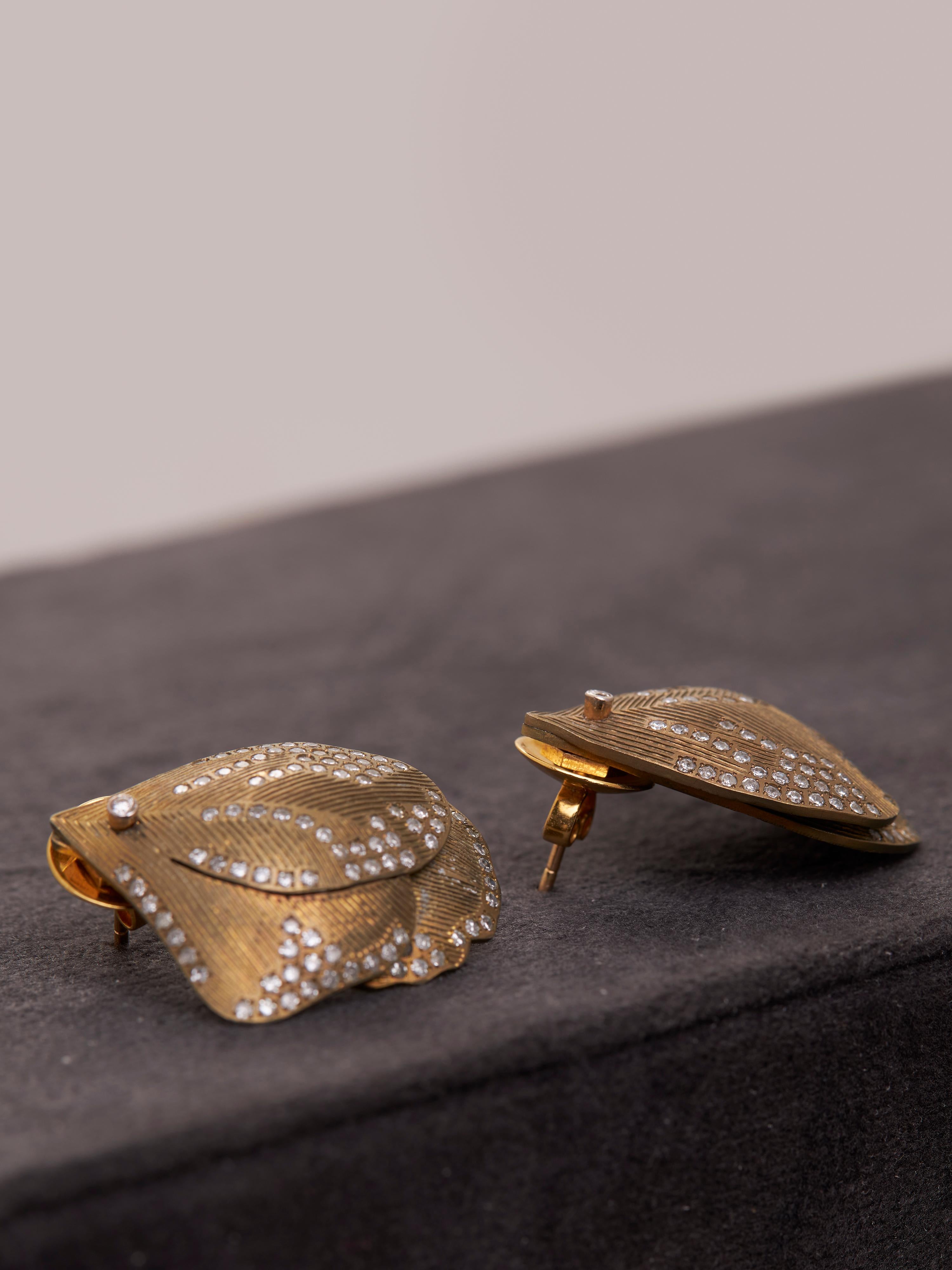 gold titanium earrings