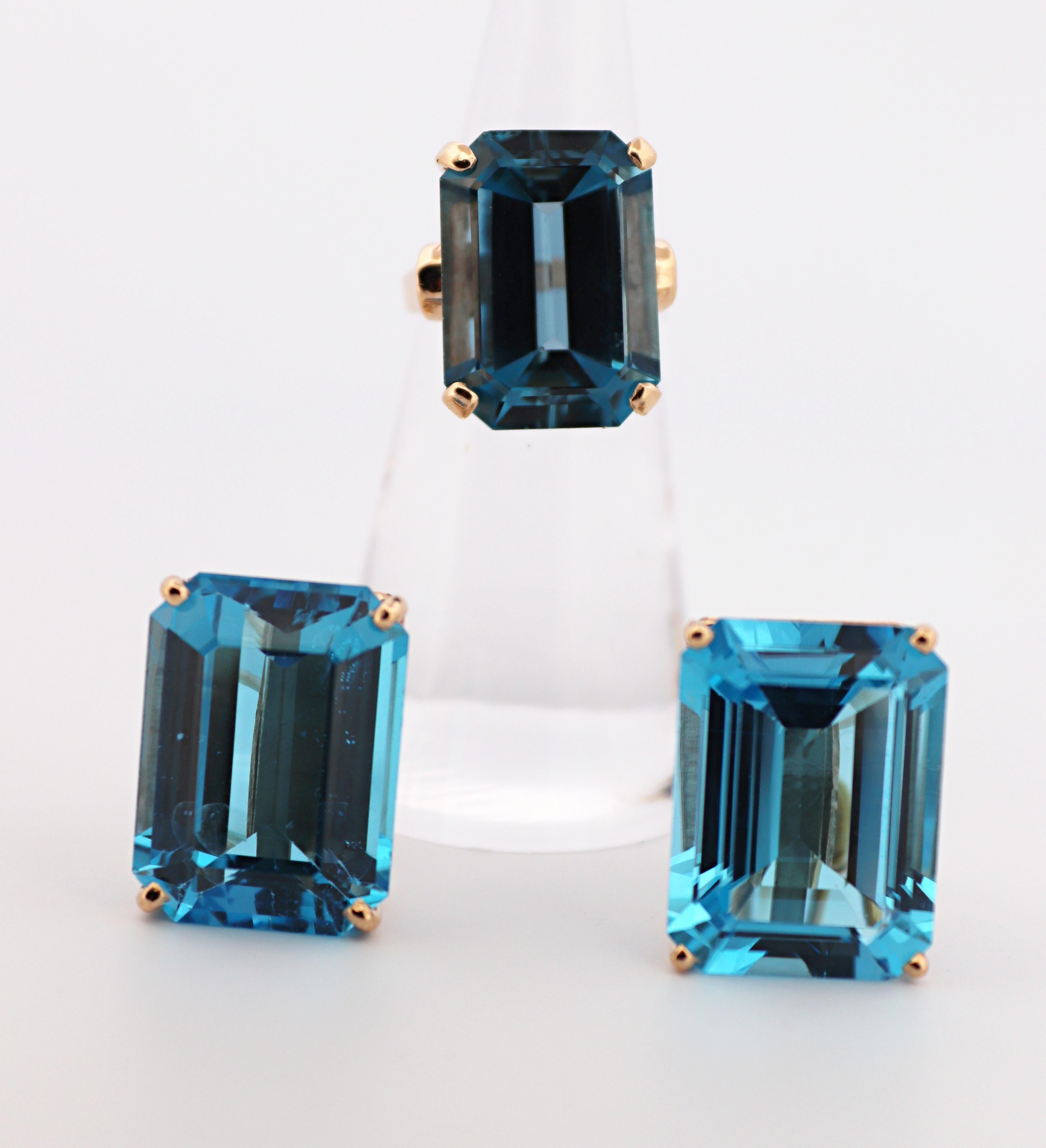 Blue Topaz, 14K Yellow Gold Ring and Earrings Suite For Sale 9