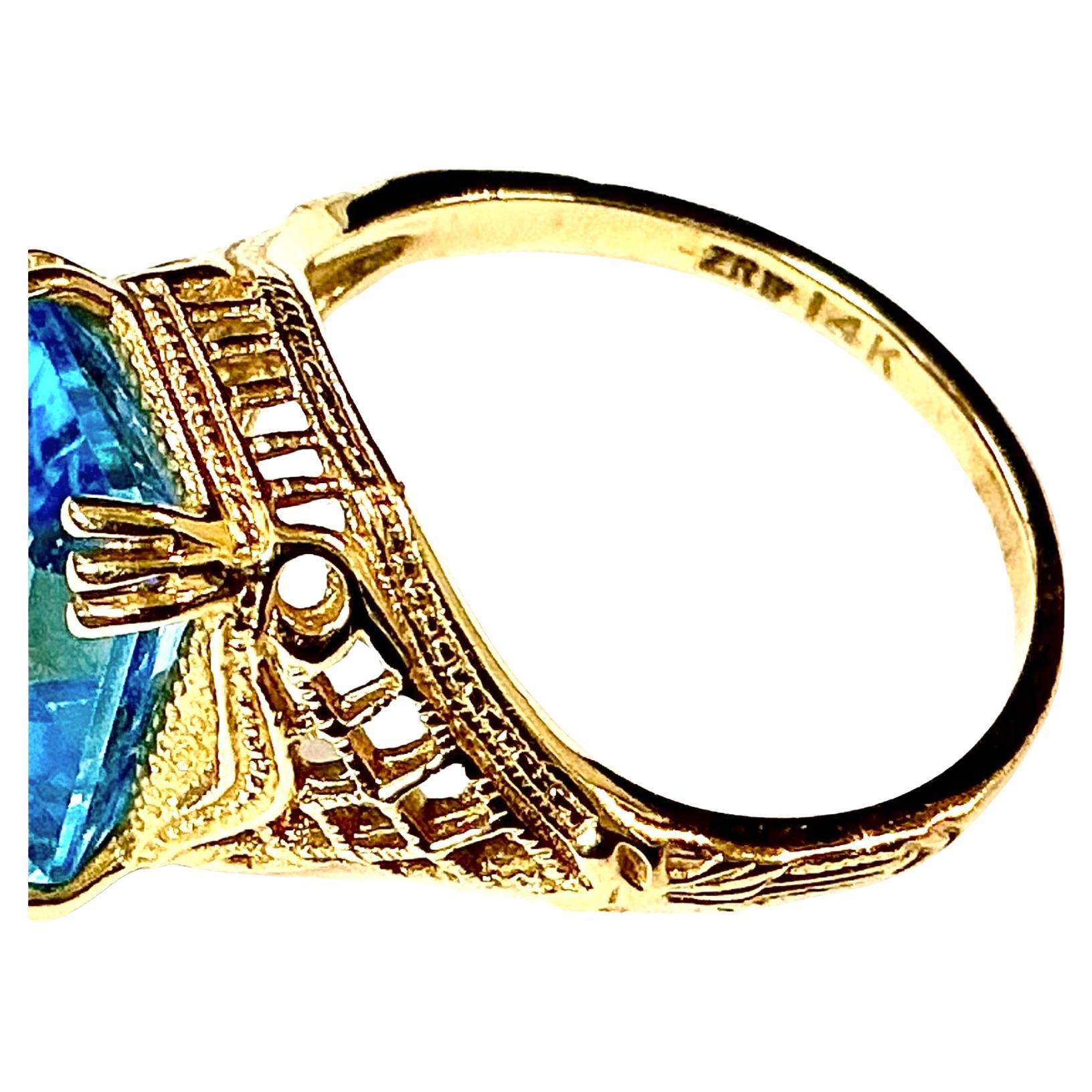 Bague en or jaune 14 carats avec topaze bleue Bon état - En vente à Bradenton, FL