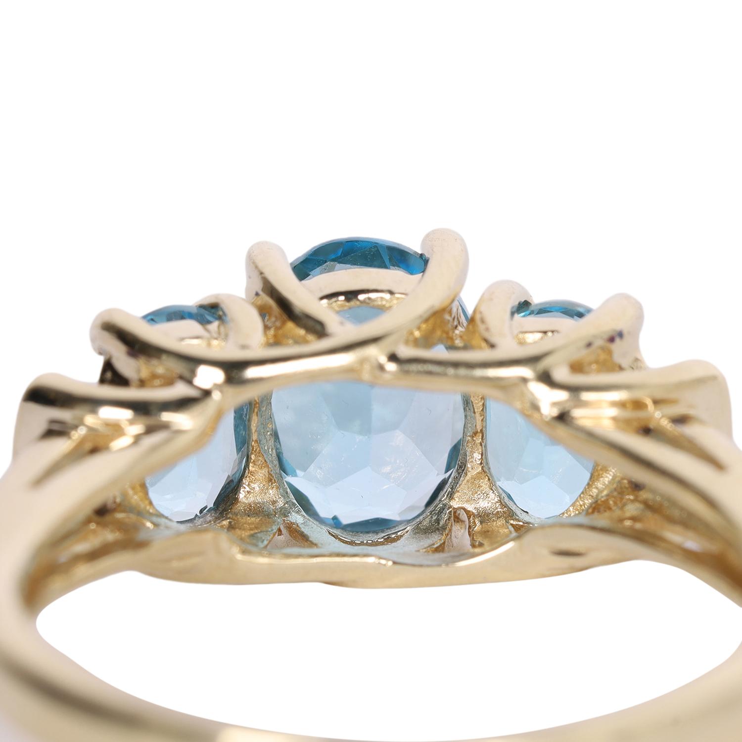 Donna Anello blu TOPAZ con 3 pietre passato presente futuro 10k in vendita