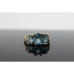 Blue TOPAZ 3 stone past present future ring. 10k THL Samuel Aaron