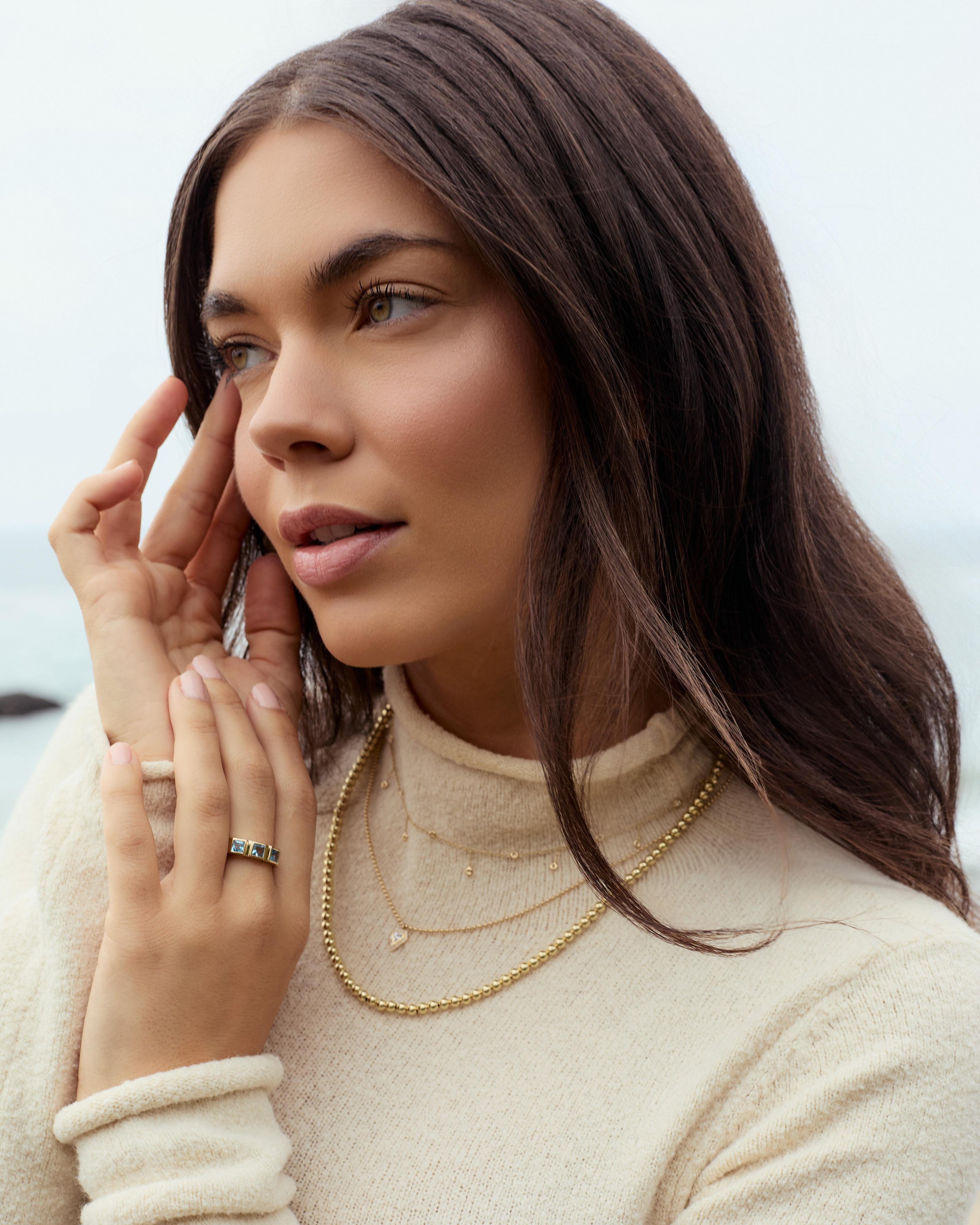 Blauer Topas 3-Stein-Ring für Damen oder Herren im Angebot