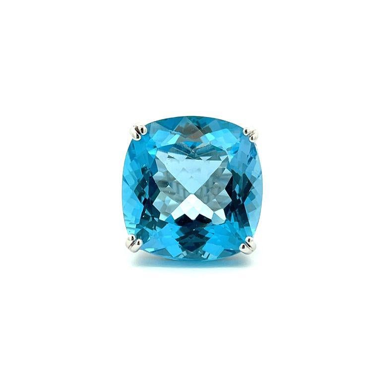 Blue Topaz 52.30 CT & Diamond Cocktail Ring 0.90CT In 14K White Gold For Sale 1