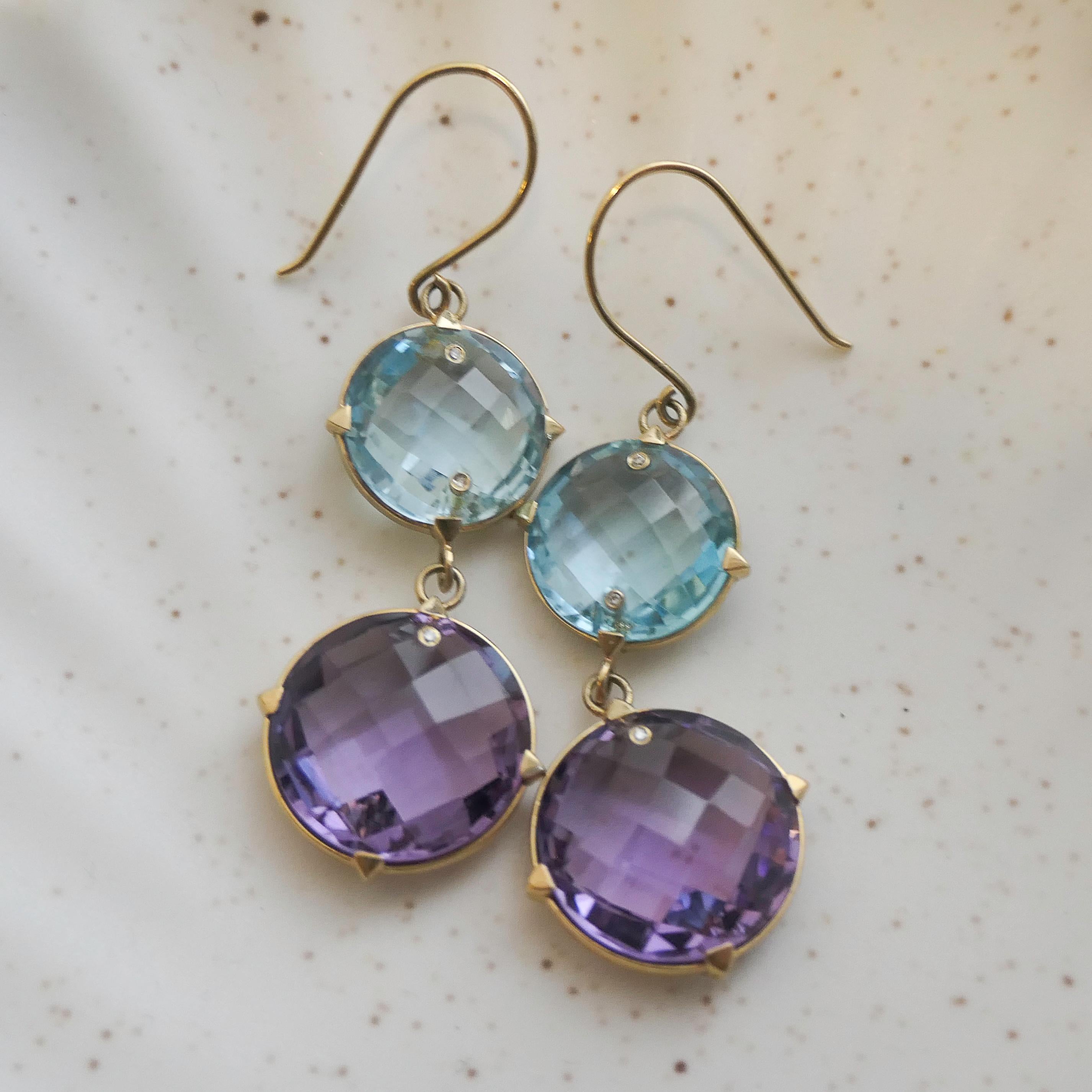 Blauer Topas und Amethyst Ohrringe aus 14kt Gelbgold im Angebot 6