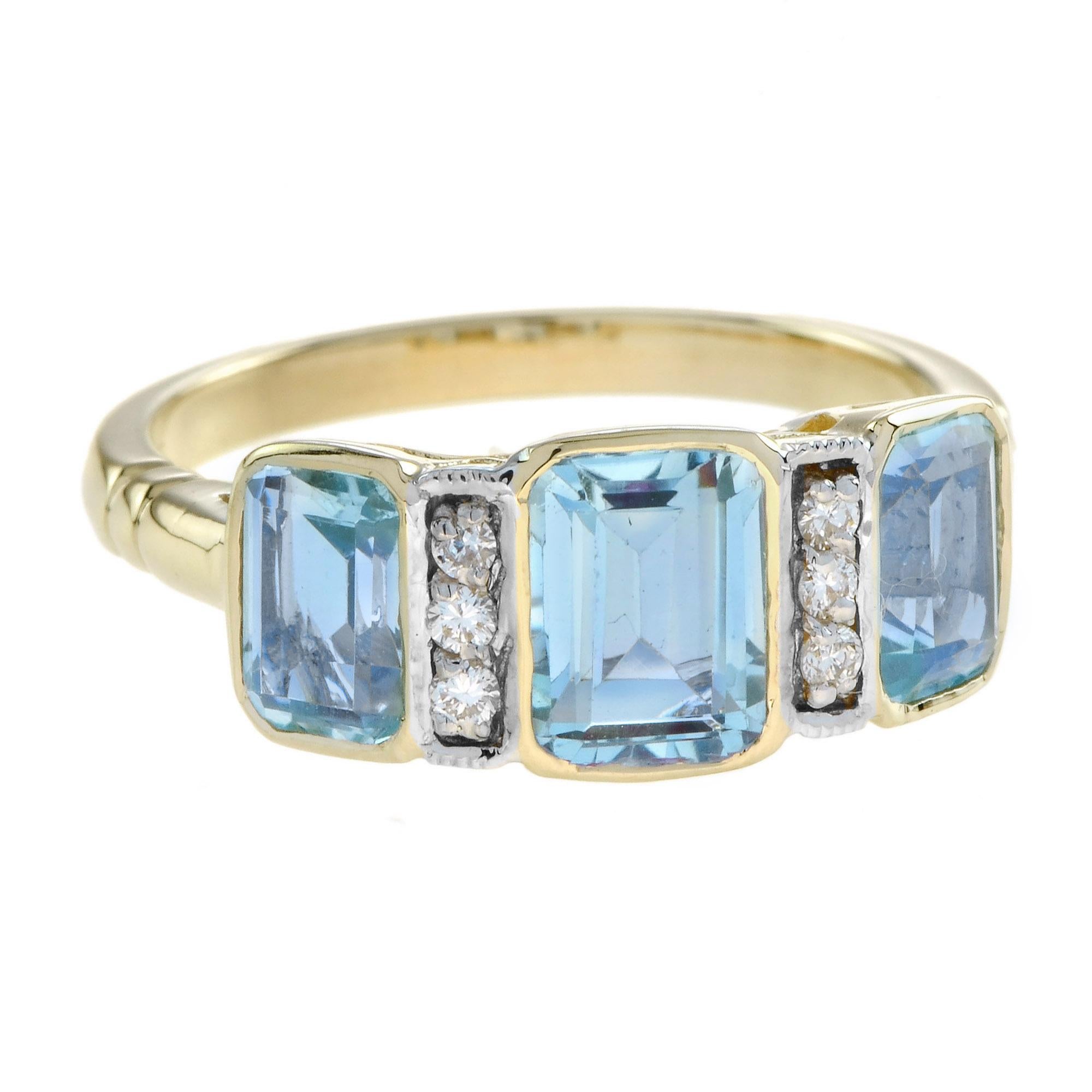 Dreisteinring aus 14 Karat Gelbgold mit blauem Topas und Diamanten im Art-déco-Stil (Art déco) im Angebot