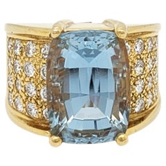 Blue Topaz and Diamond Cocktail Ring in 18k Yellow Gold