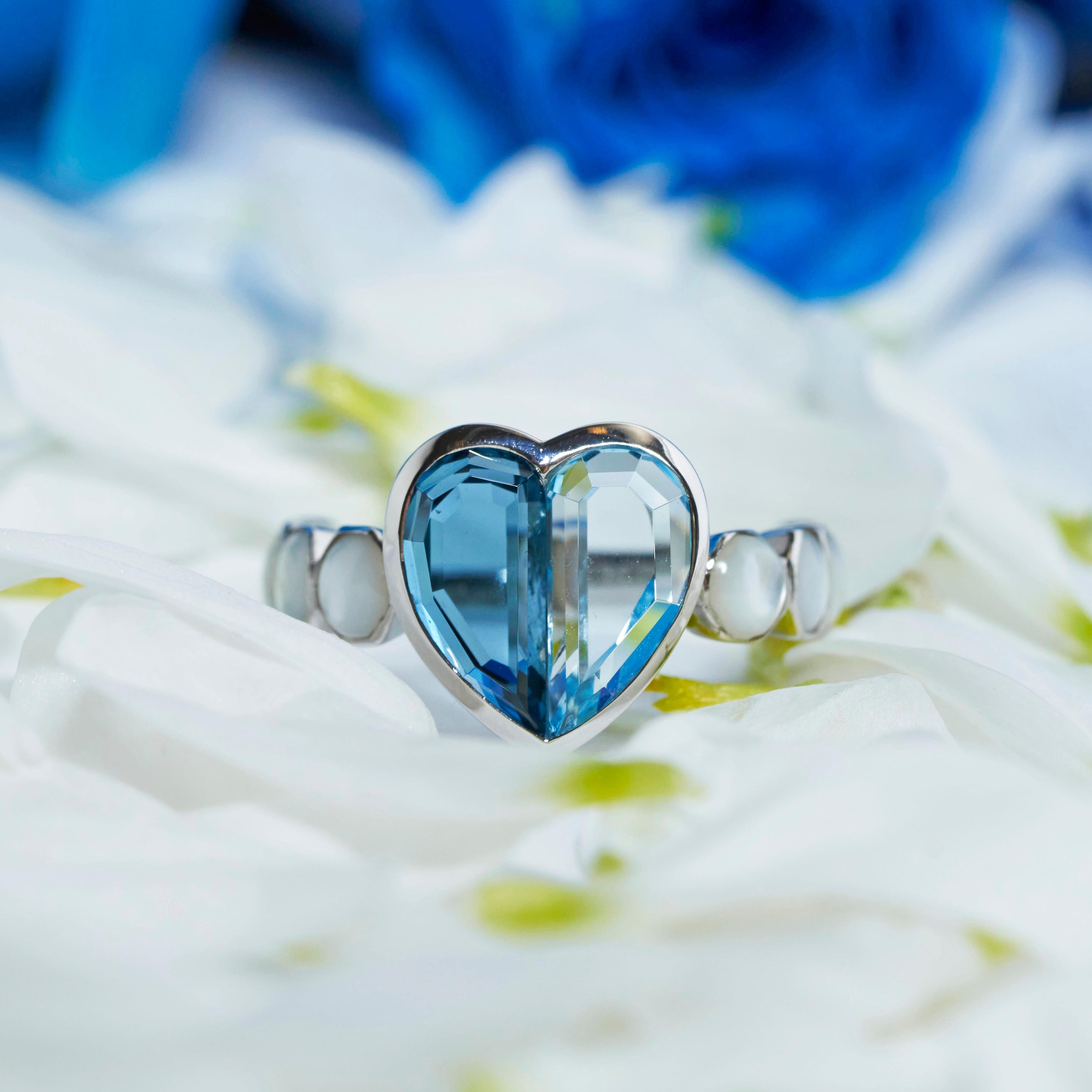 For Sale:  Blue Topaz and Mother of Pearl Love Ring V1 in 18 Karat White Gold 2