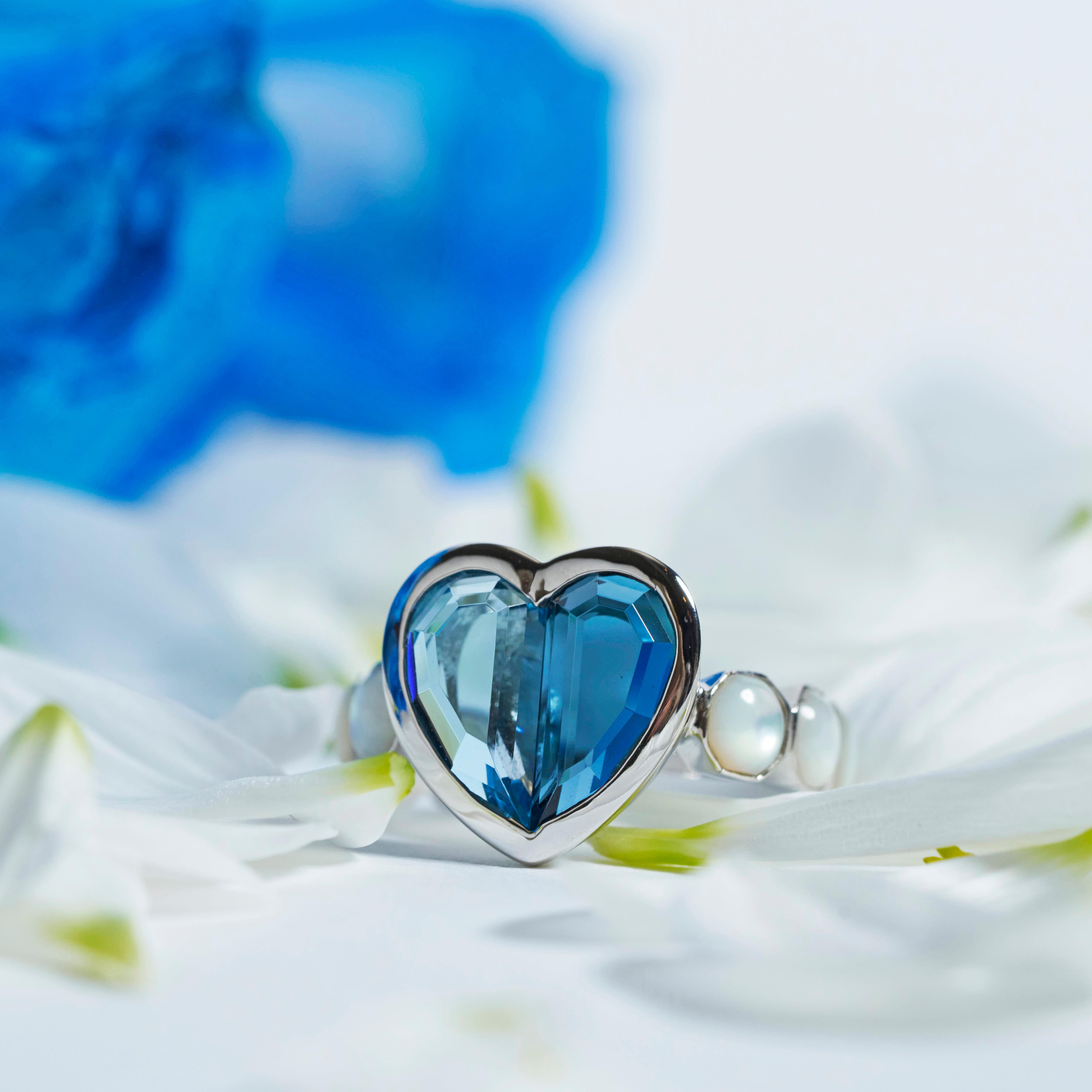 For Sale:  Priyashi Nahata Blue Topaz and Mother of Pearl Love Ring V2 in 18KWG 4