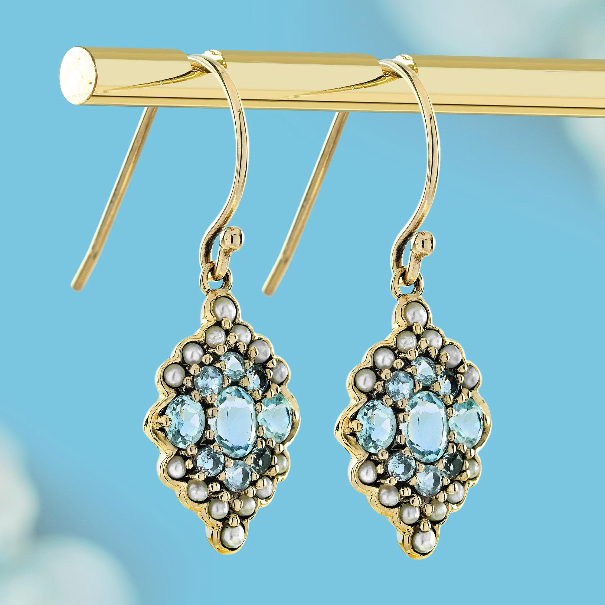 Pendientes Racimo de Topacio Azul y Perla Estilo Vintage en Oro Amarillo de 9 K Eduardiano en venta