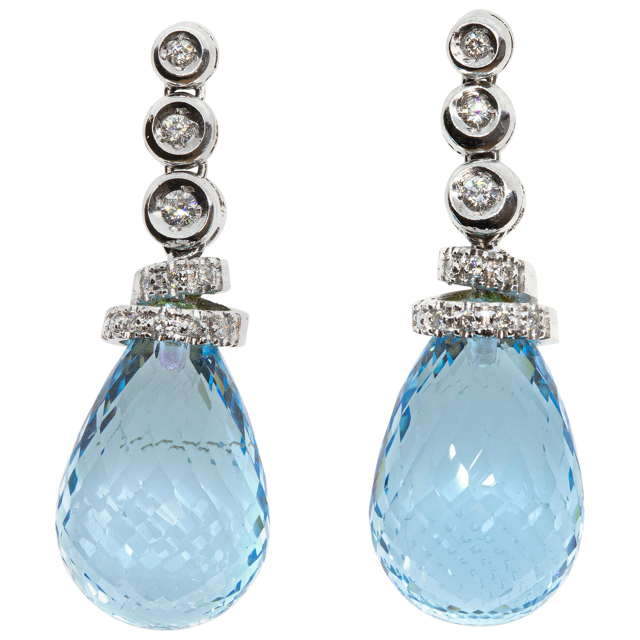 Contemporary 18 Karat White Gold Blue Topaz and White Diamond Drop Earrings 