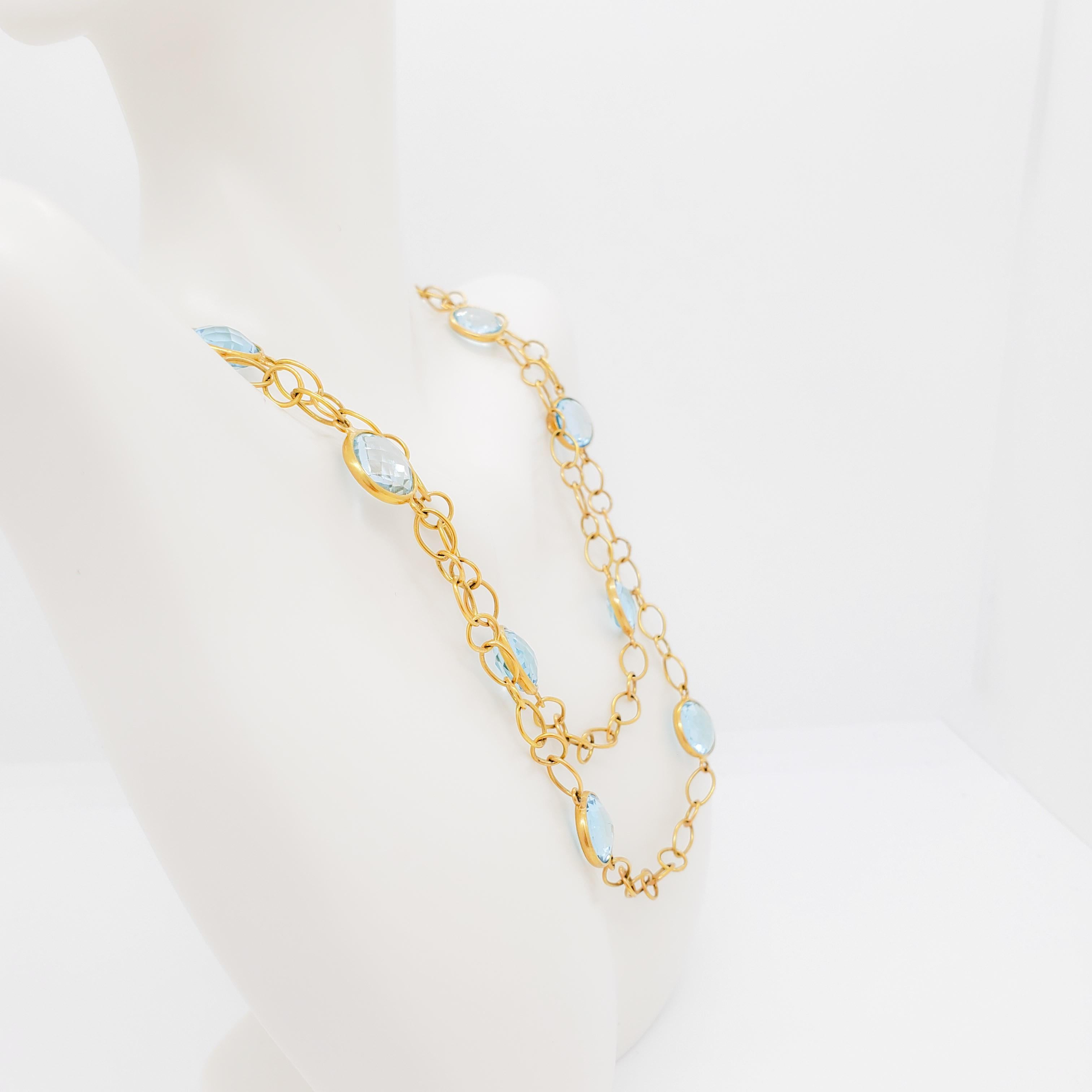 Blue Topaz Bezel Chain Necklace in 18k Yellow Gold In New Condition For Sale In Los Angeles, CA