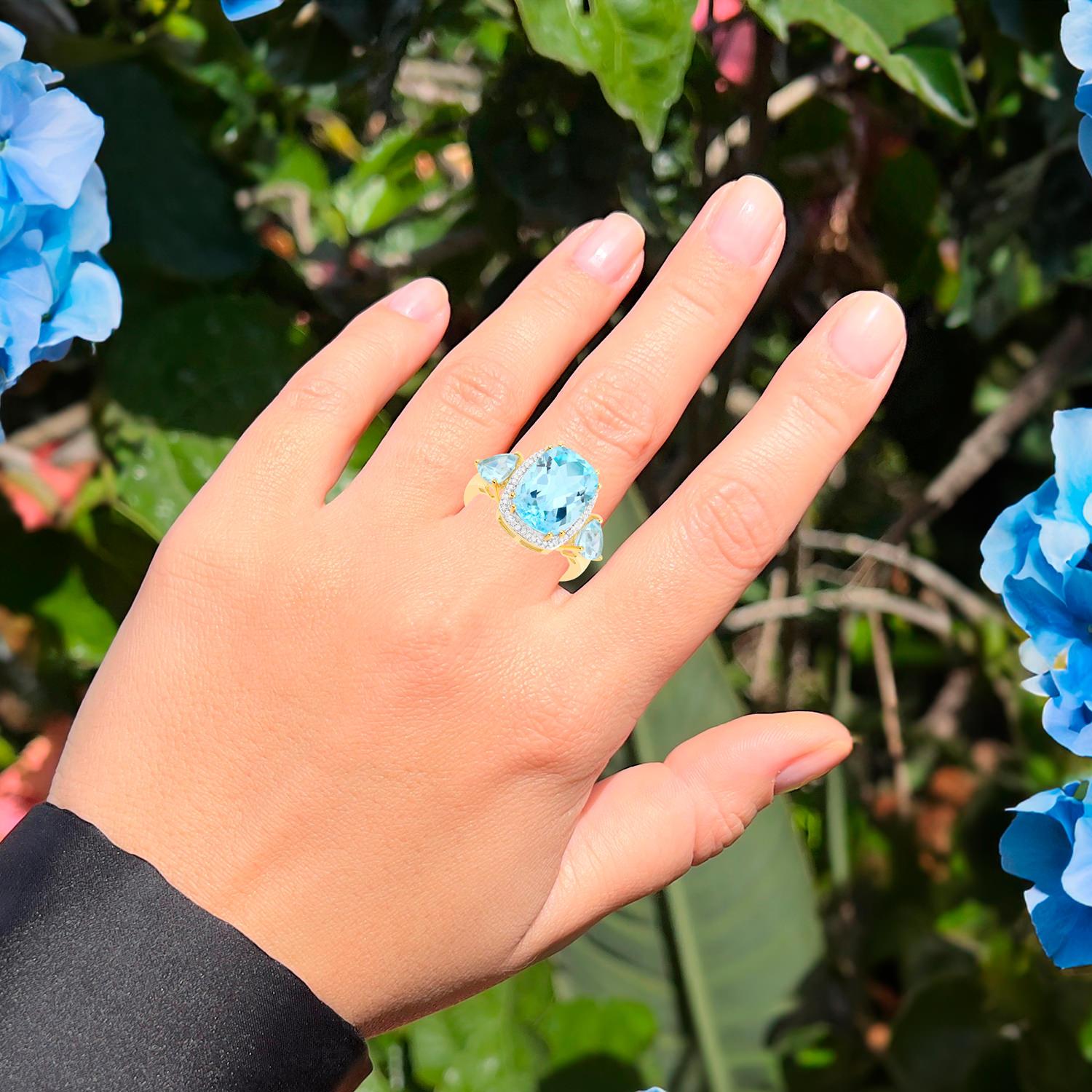 Contemporary Blue Topaz Cocktail Ring Diamond Halo 8.2 Carats Total 18K Yellow Gold Plated For Sale