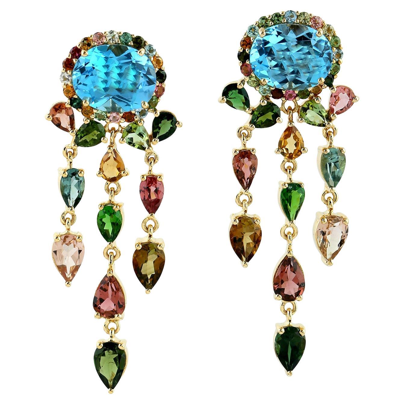 Orecchini pendenti di topazio blu con tormalina multipla in oro giallo 18 carati