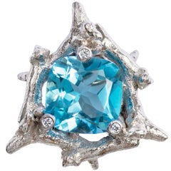 Blue Topaz Diamond 18 Carat White Gold Clip-On Earrings