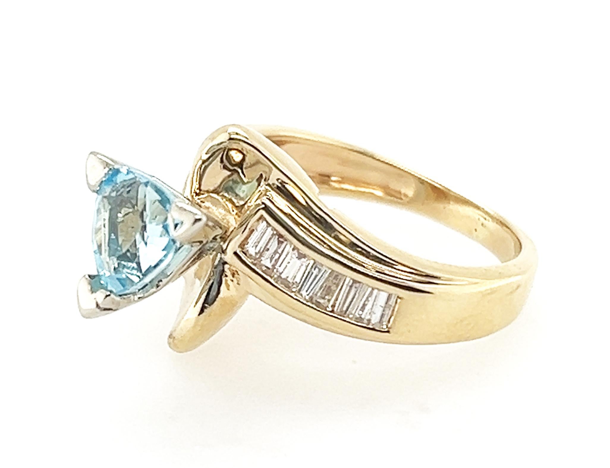 Blue Topaz Diamond Ring 1.56ct Flawless Trillion Cut with Baguettes 14K Gold In Excellent Condition For Sale In Dearborn, MI