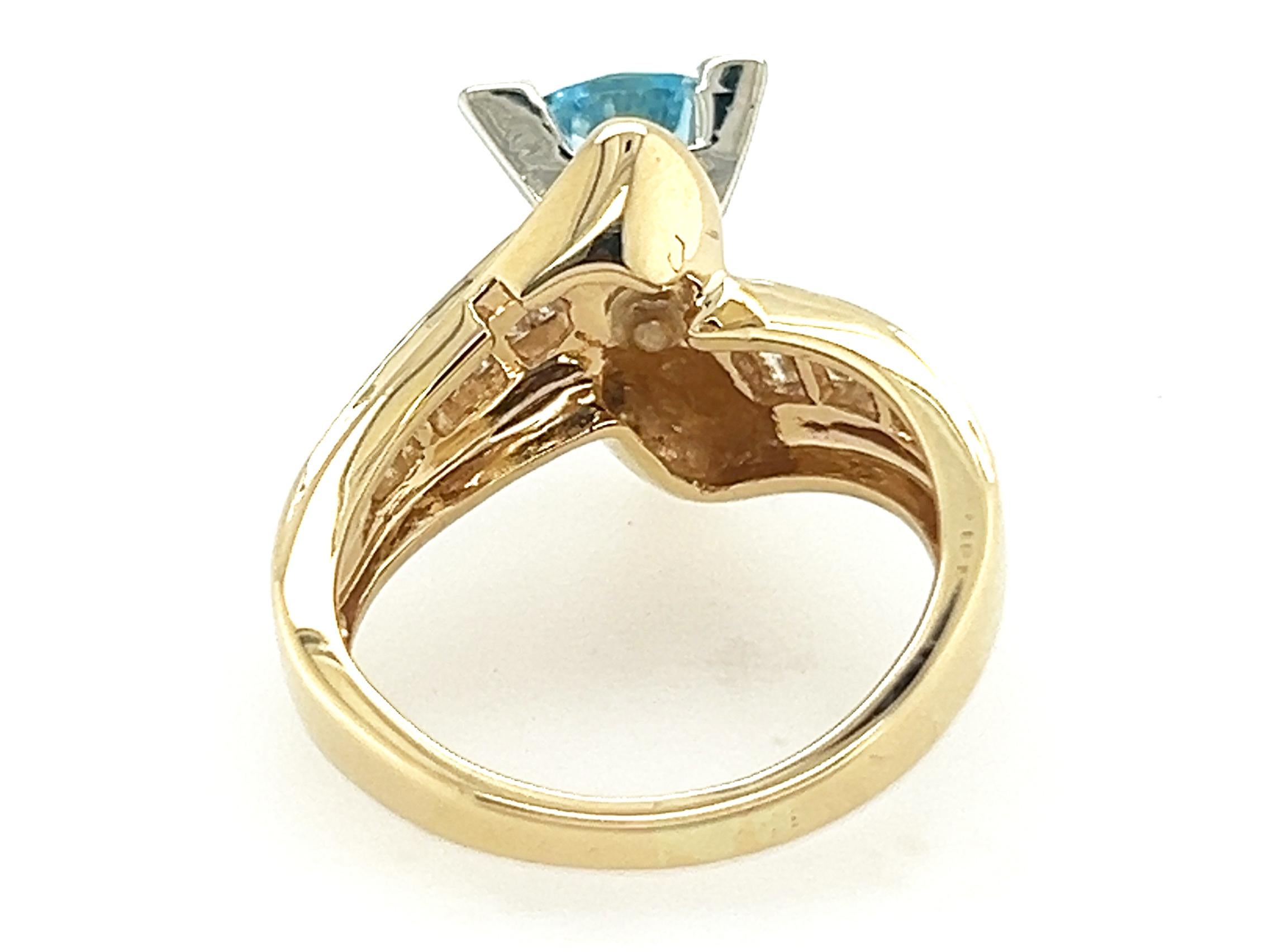 Blue Topaz Diamond Ring 1.56ct Flawless Trillion Cut with Baguettes 14K Gold For Sale 1