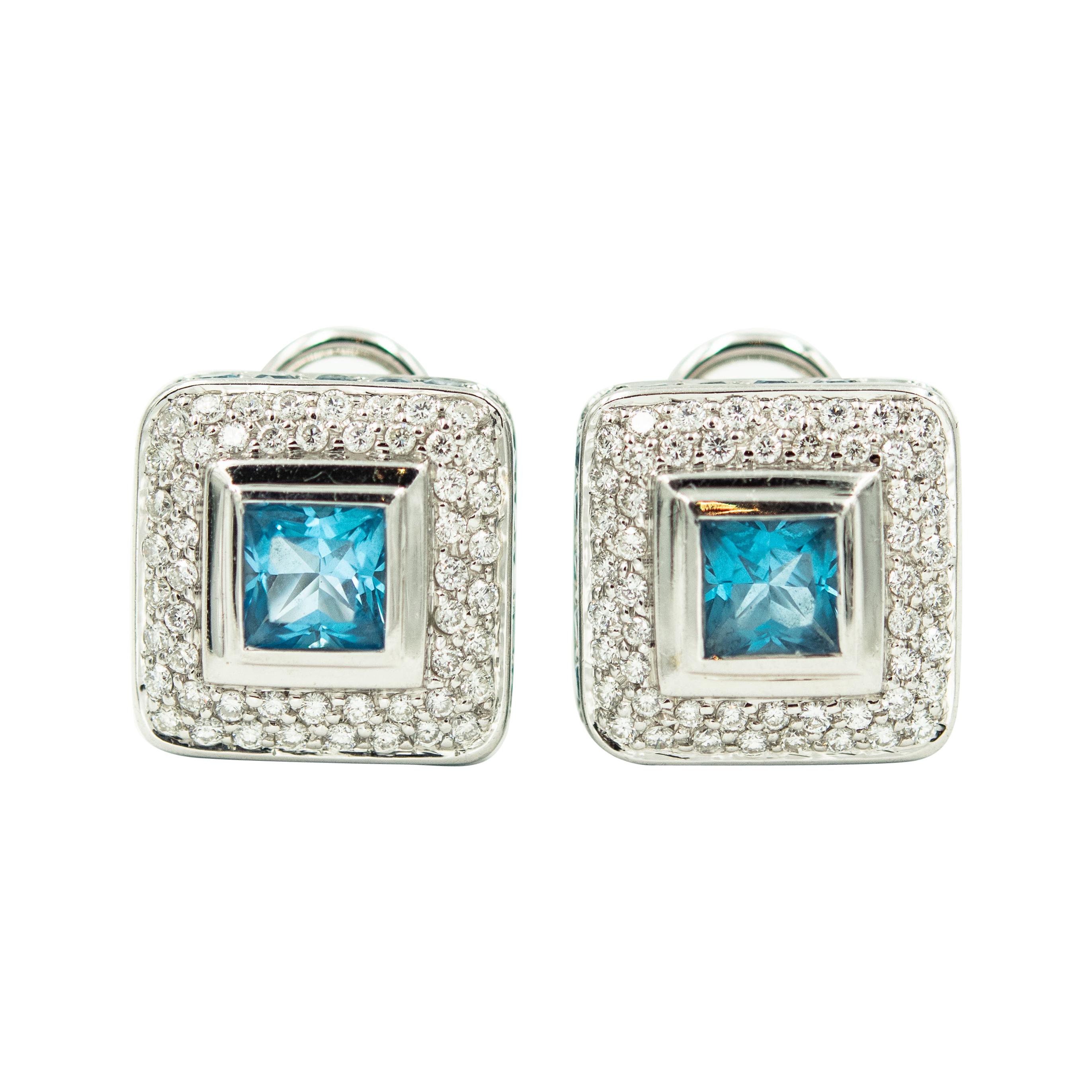 Boucles d'oreilles carrées en or blanc avec topaze bleue et diamants