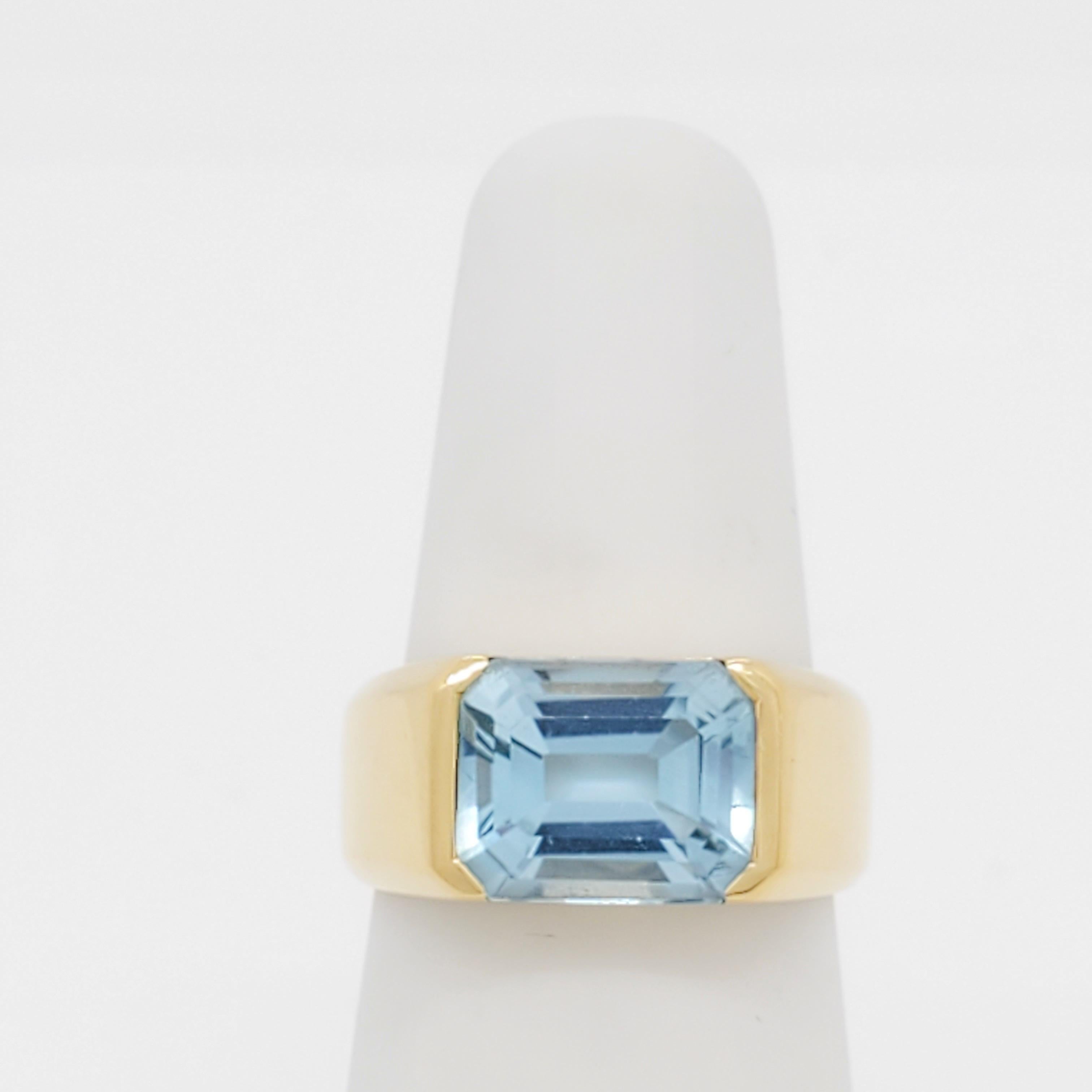 Women's or Men's Blue Topaz Emerald Cut Ring in 18k Yellow Gold