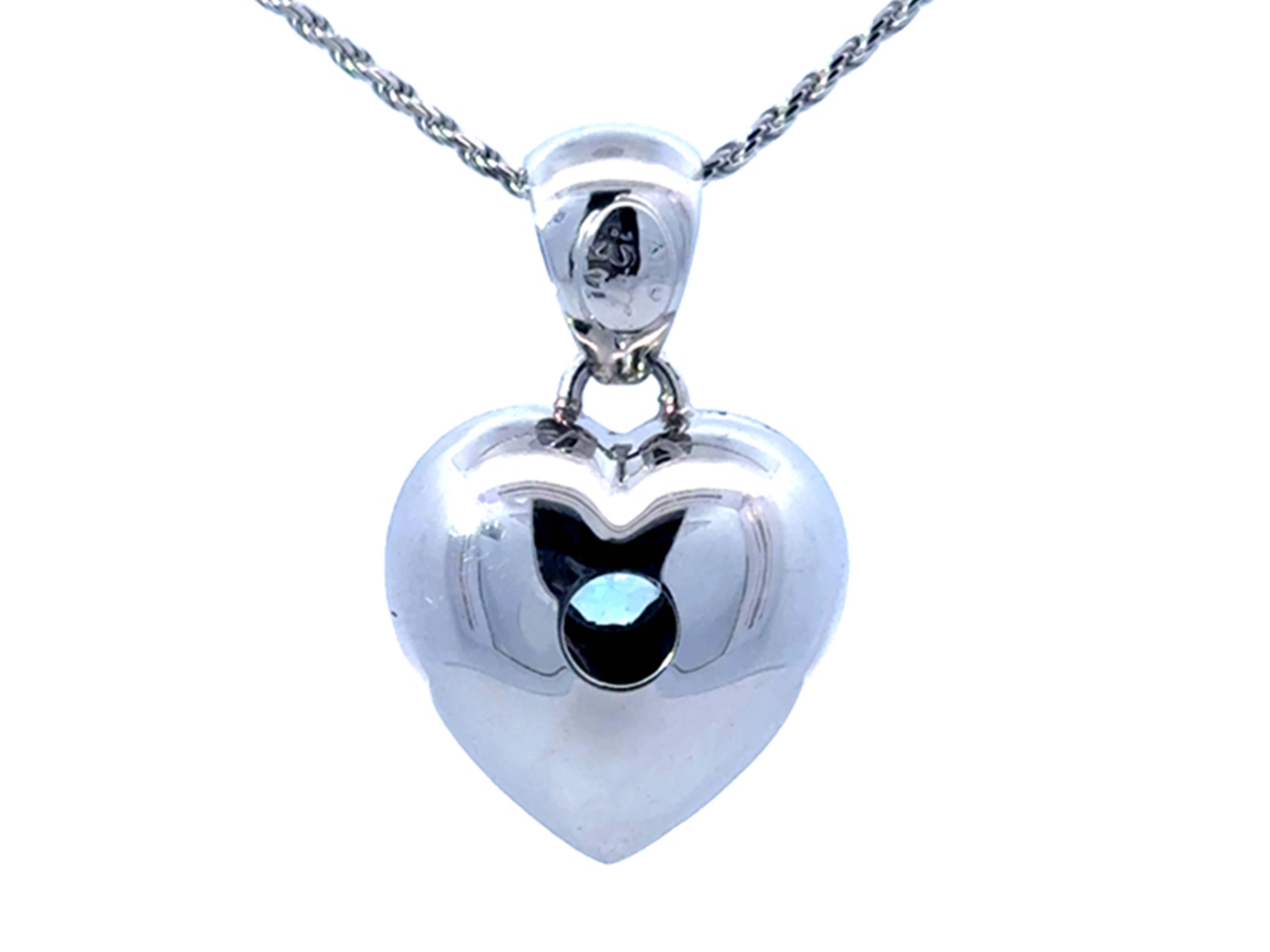 Blue Topaz Flower Studded 3D Heart Necklace 14k White Gold For Sale 1