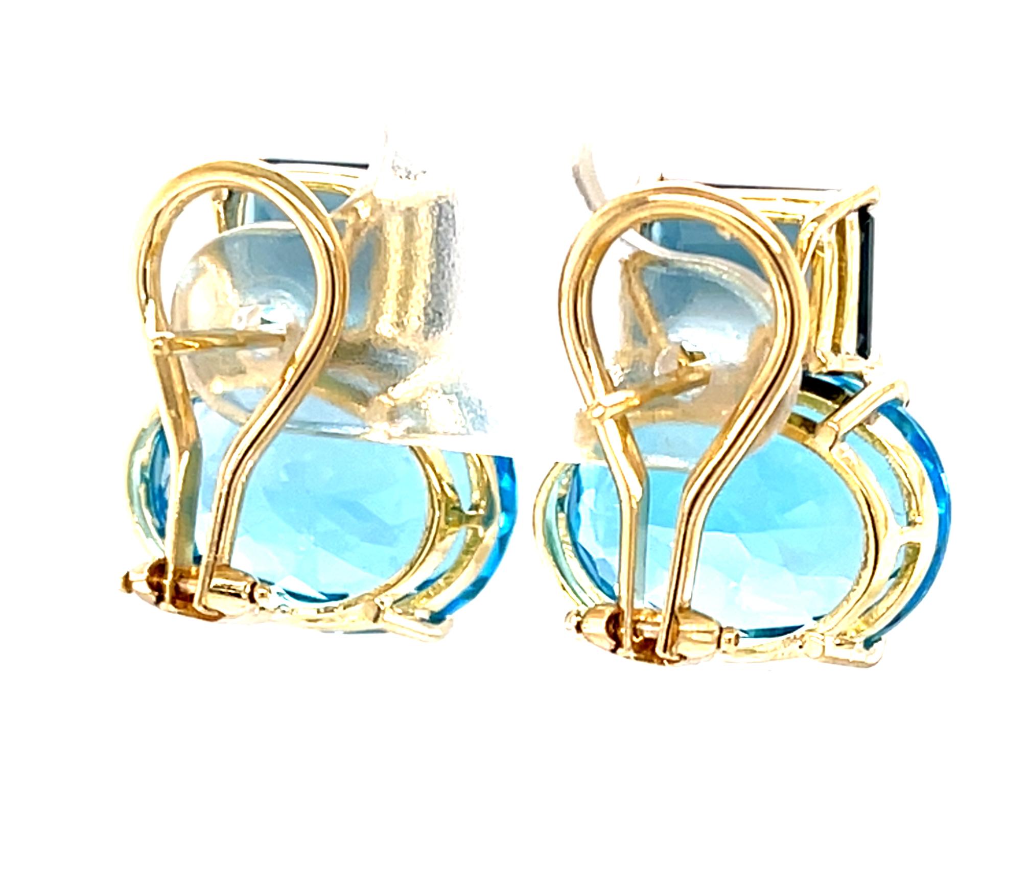 Boucles d'oreilles à pince en or jaune 18 carats, Topaze bleue, 28.49 carats total Pour femmes en vente