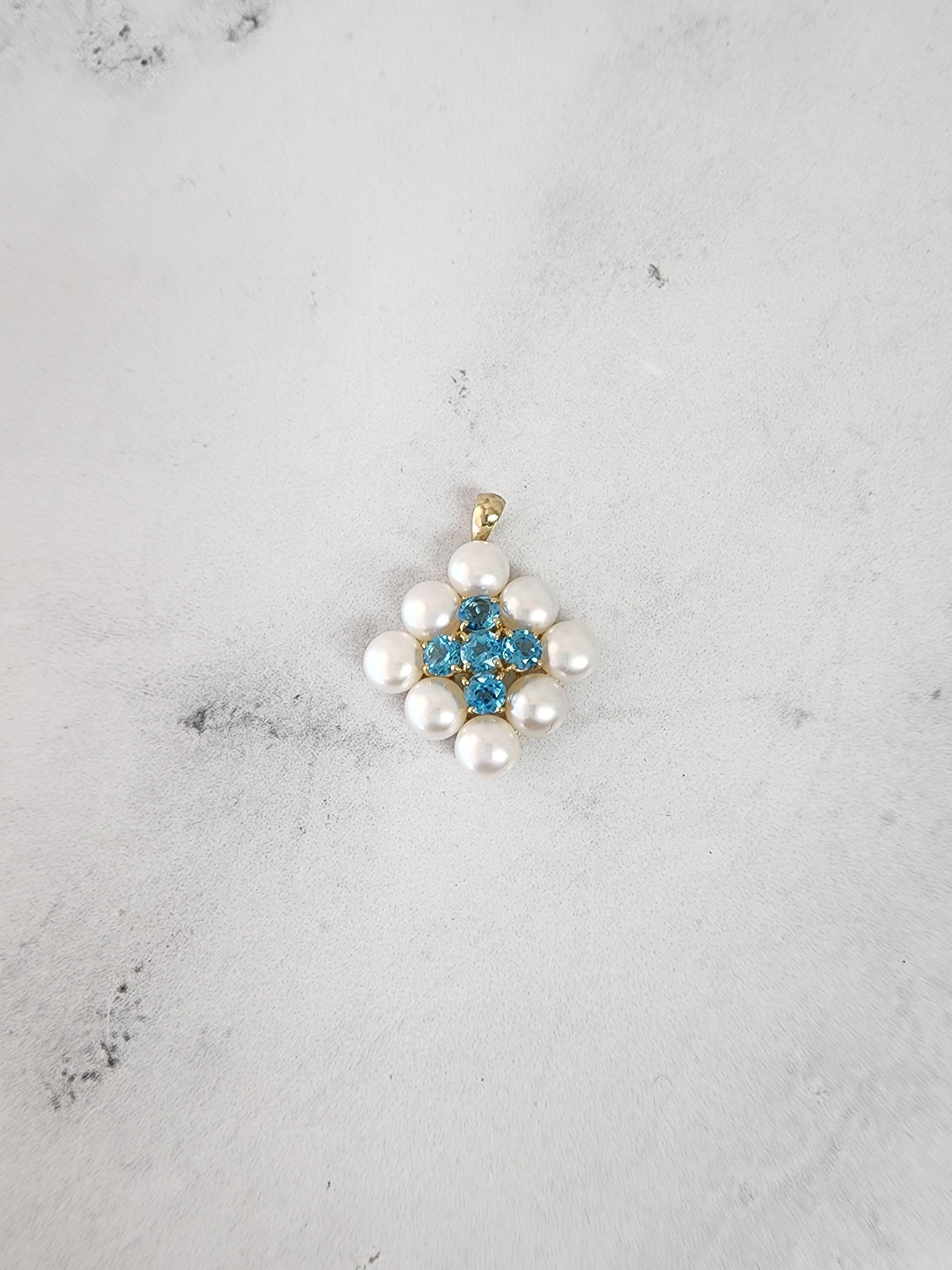 Blue Topaz & Freshwater Pearl Necklace 14k Yellow Gold In New Condition For Sale In Sugar Land, TX