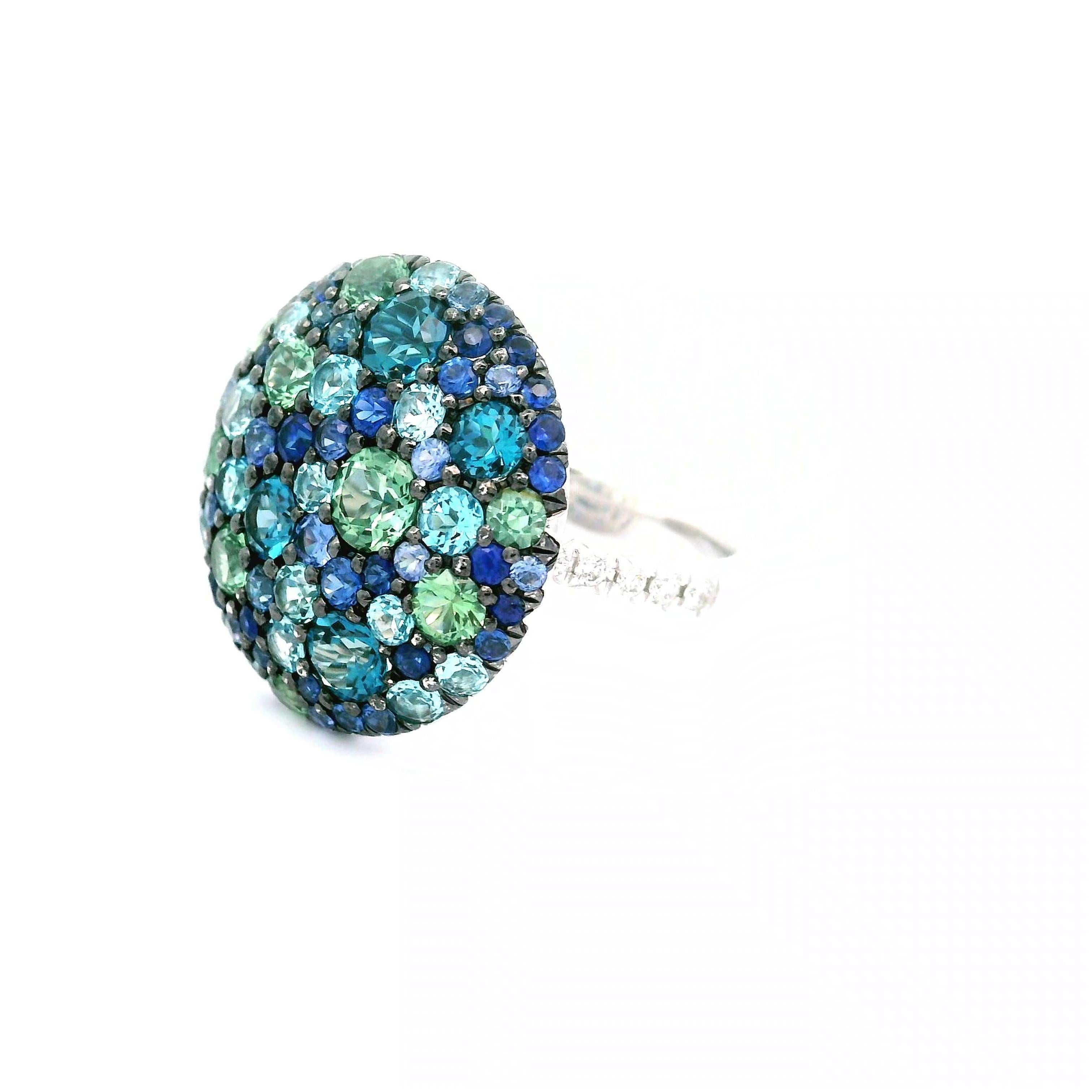 Contemporary Blue Topaz Green Sapphire Diamond 18k White Gold Ring For Sale