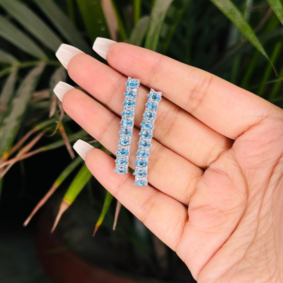 Taglio marquise Orecchini lunghi a penzoloni di topazio blu in argento 925 per un regalo di nozze in vendita
