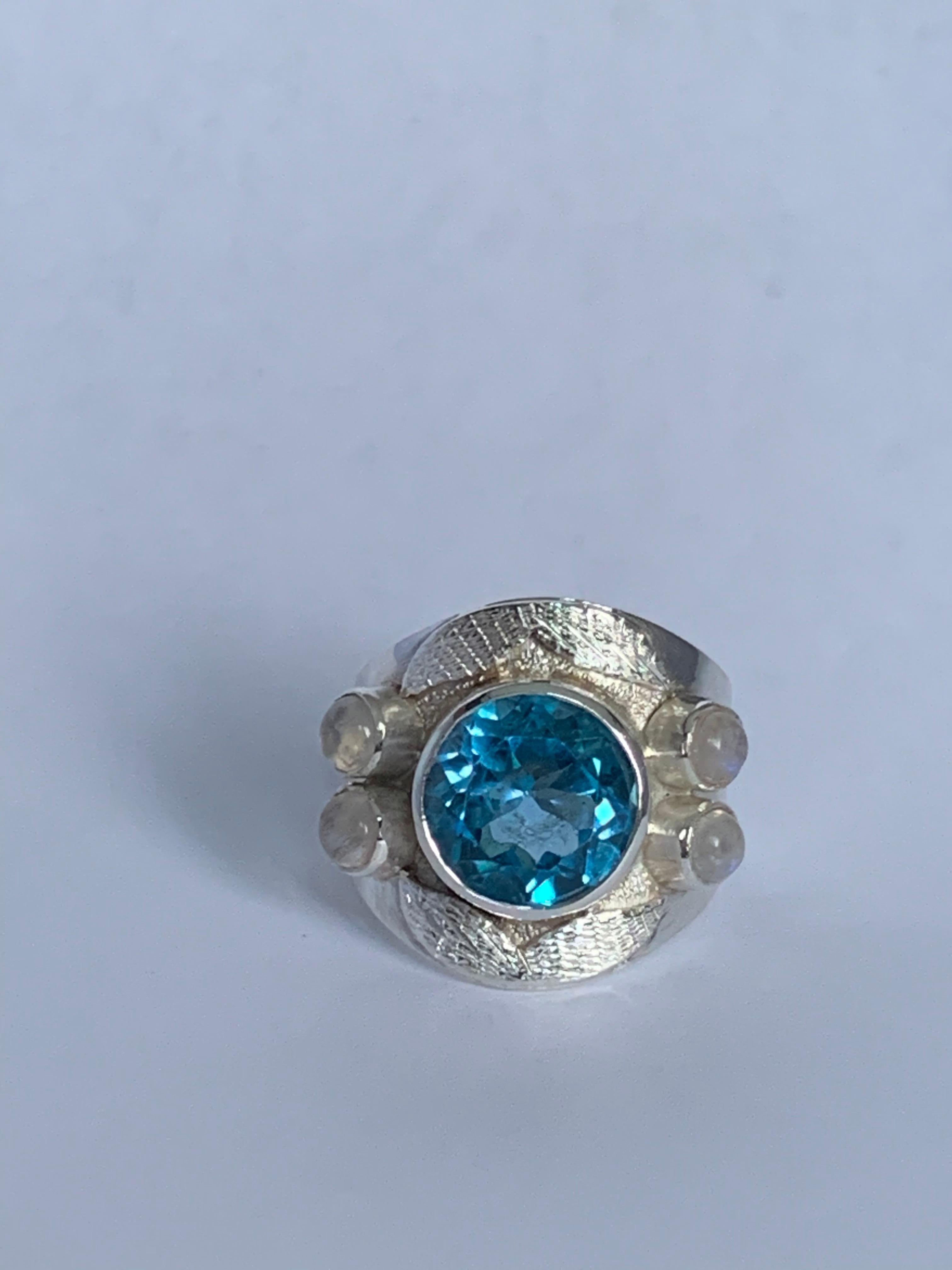 Blue Topaz and Moon Stone Ring Set in Sterling Silver For Sale 1