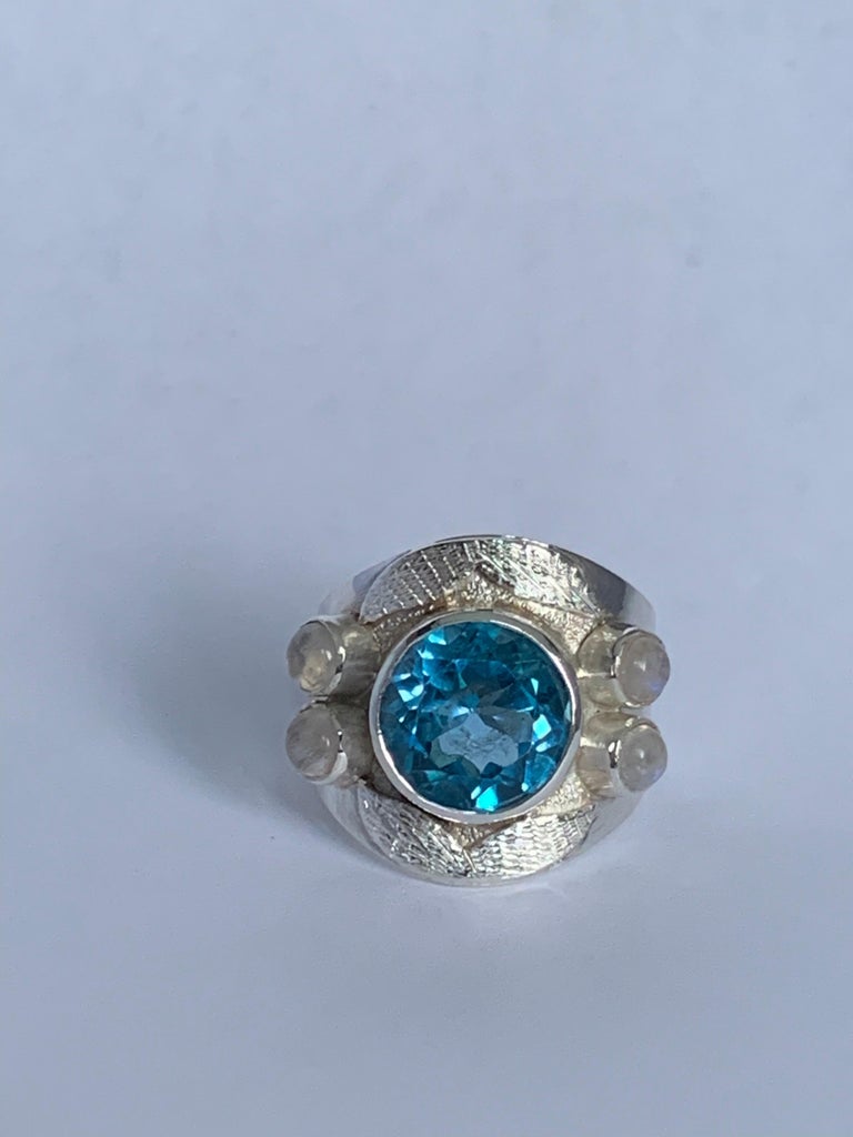 Blue Topaz and Moon Stone Ring Set in Sterling Silver For Sale at 1stDibs