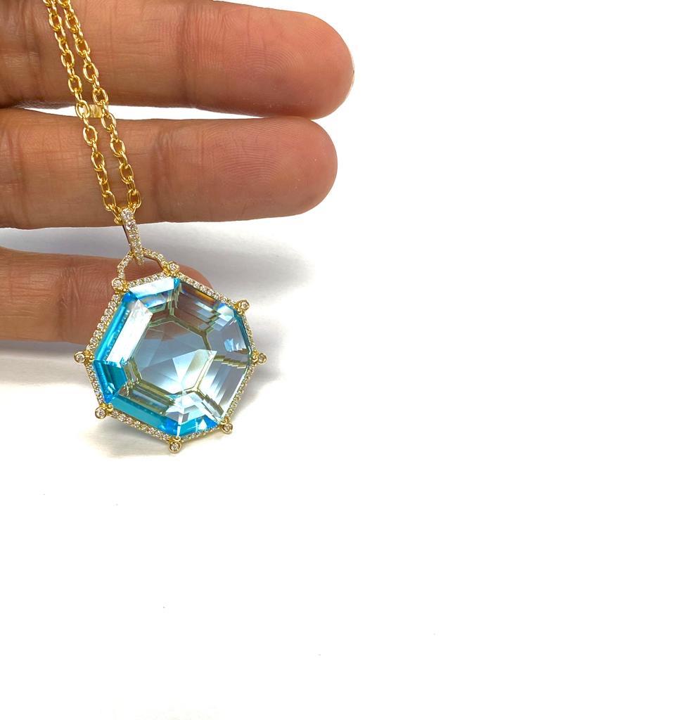Goshwara Octagon Blue Topaz And Diamond Pendant In New Condition For Sale In New York, NY