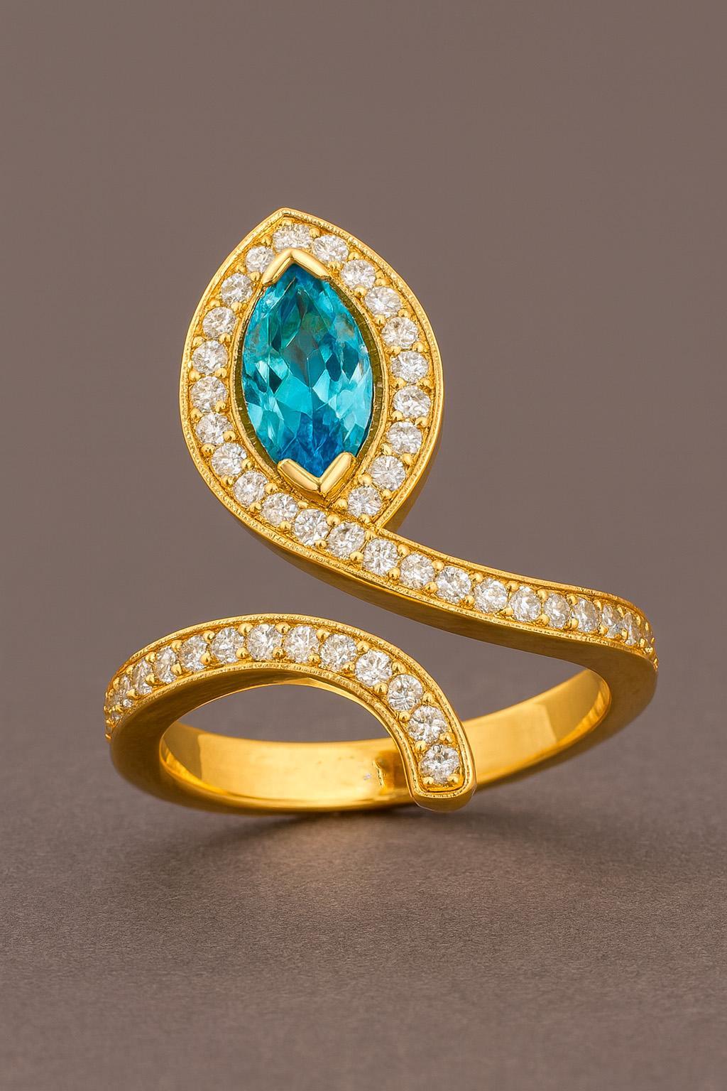 Im Angebot: Blauer Topas Ring mit offenem Ende in 14k Gold () 6