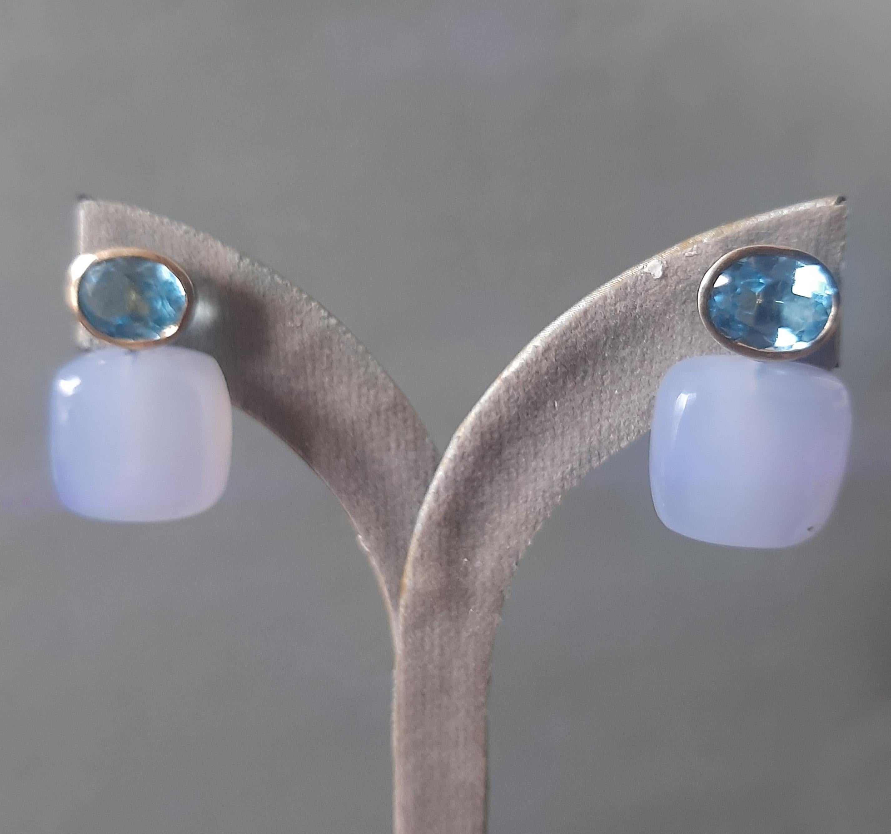 Blauer Topas Oval Facettiert 14k Solid Gold Chalcedon Kissen Form Ohrstecker (Gemischter Schliff) im Angebot