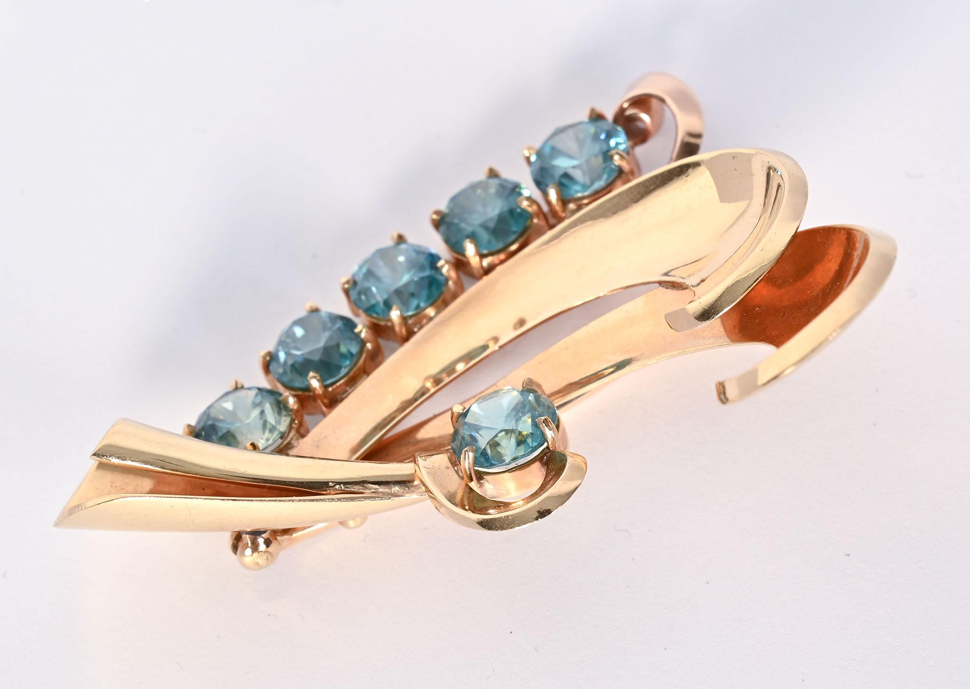 Brilliant Cut Blue Topaz Retro Brooch For Sale