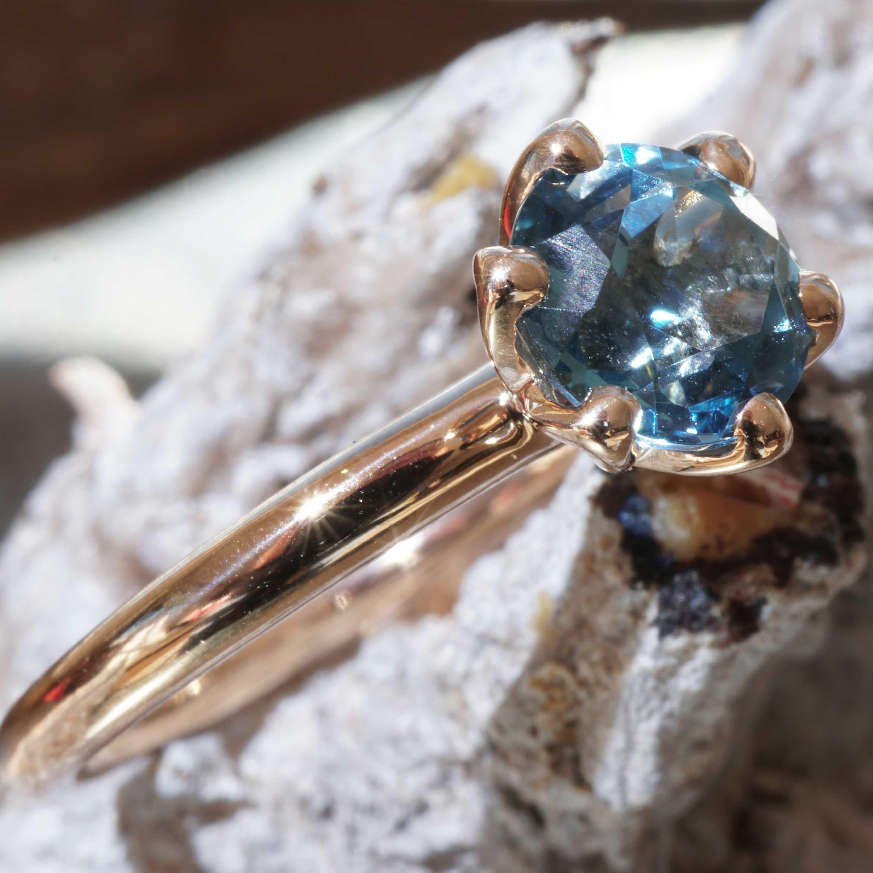 Cushion Cut Blue Topaz Ring made in Valenza  finest Goldsmith´s Work Bestseller Combination For Sale