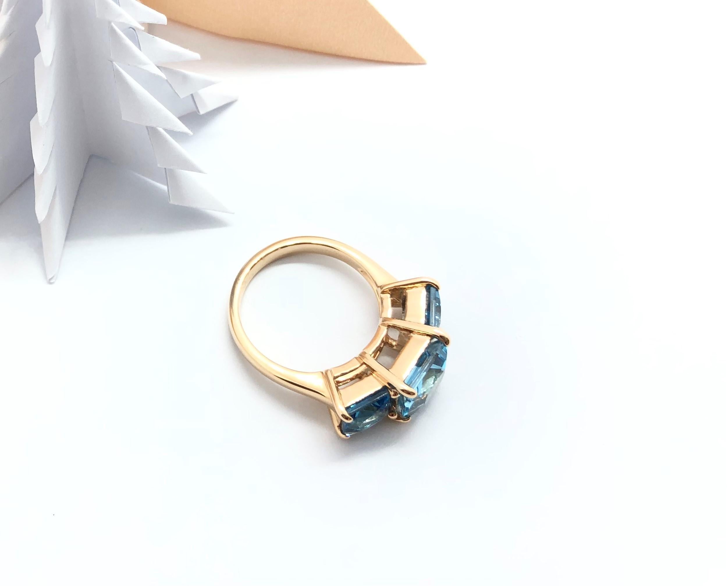 Blue Topaz Ring Set in 18 Karat Rose Gold Settings For Sale 6