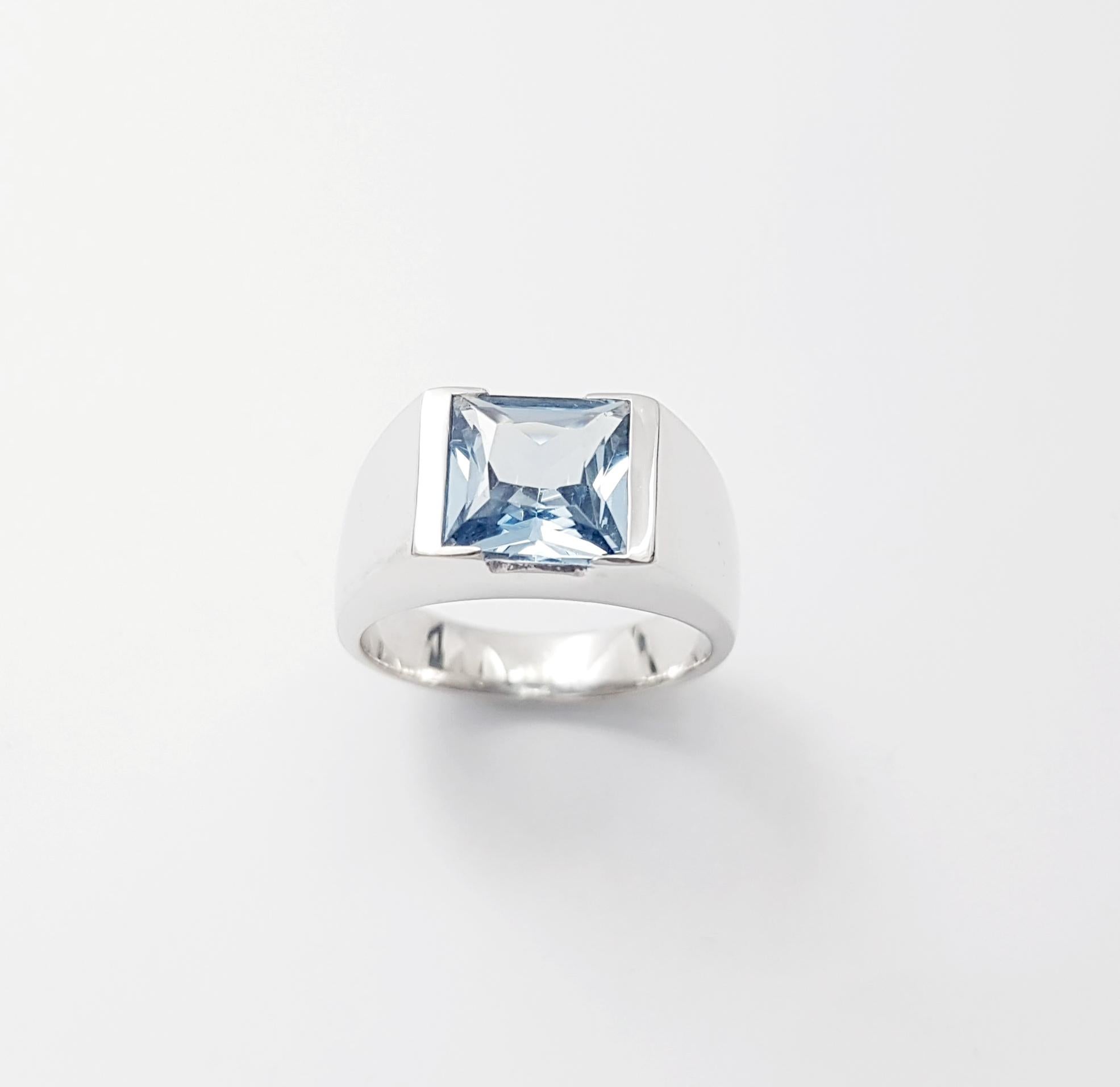 Anello con Topazio Blu incastonato in oro bianco 18K in vendita 6