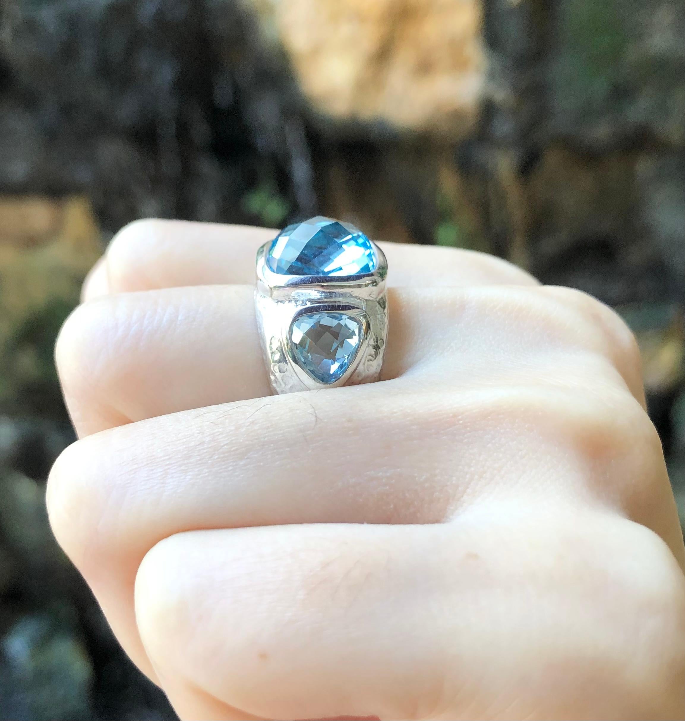 Blue Topaz Ring set in Silver Settings For Sale 7