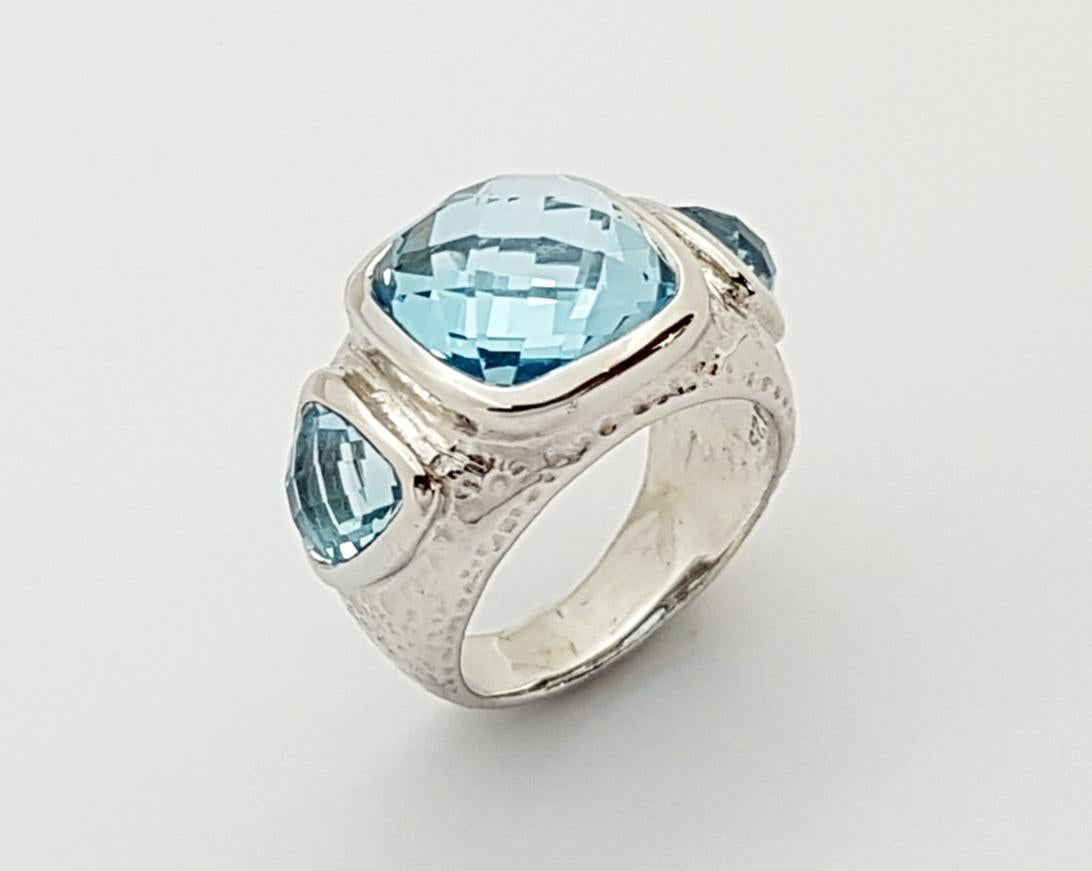 Mixed Cut Blue Topaz Ring set in Silver Settings For Sale