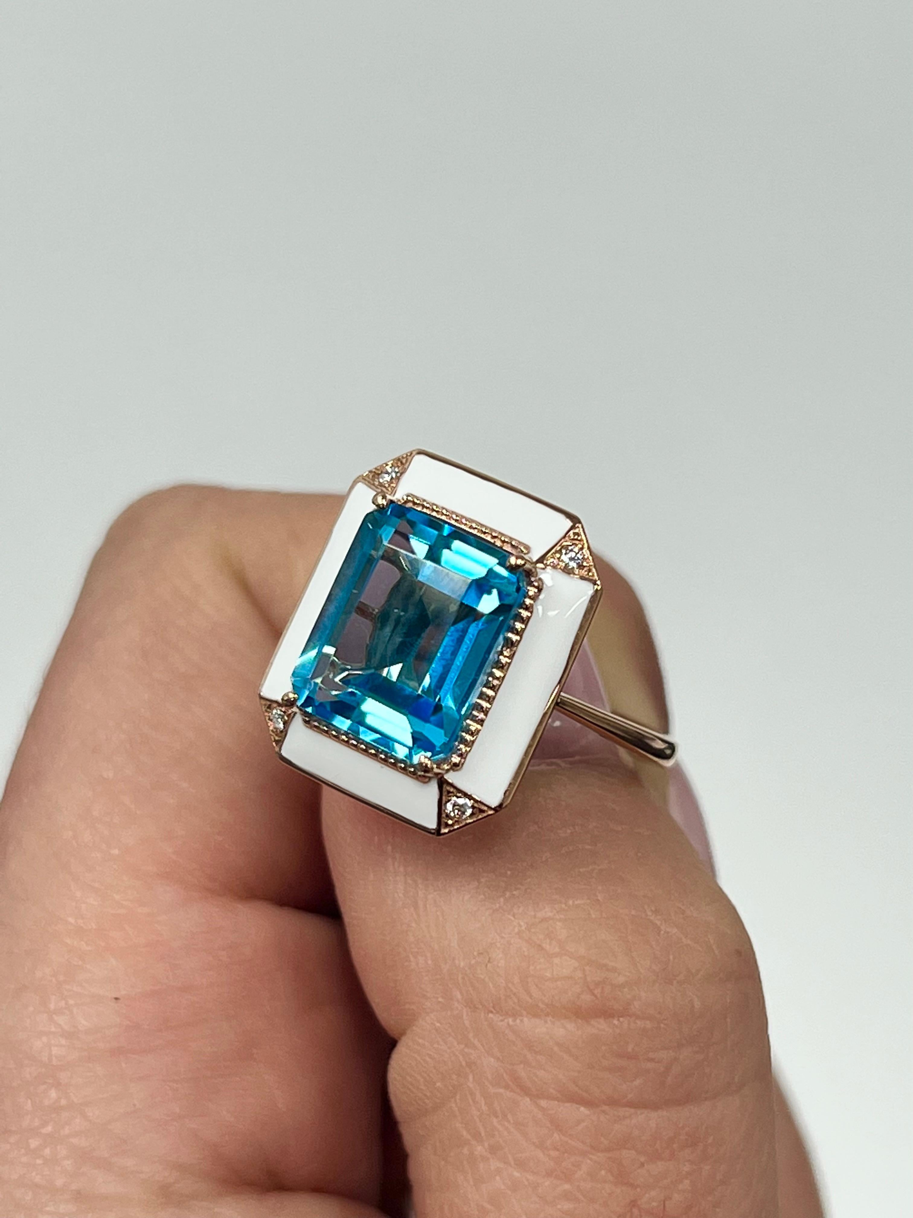 Modern Blue Topaz Rose Gold Diamond Ring For Sale