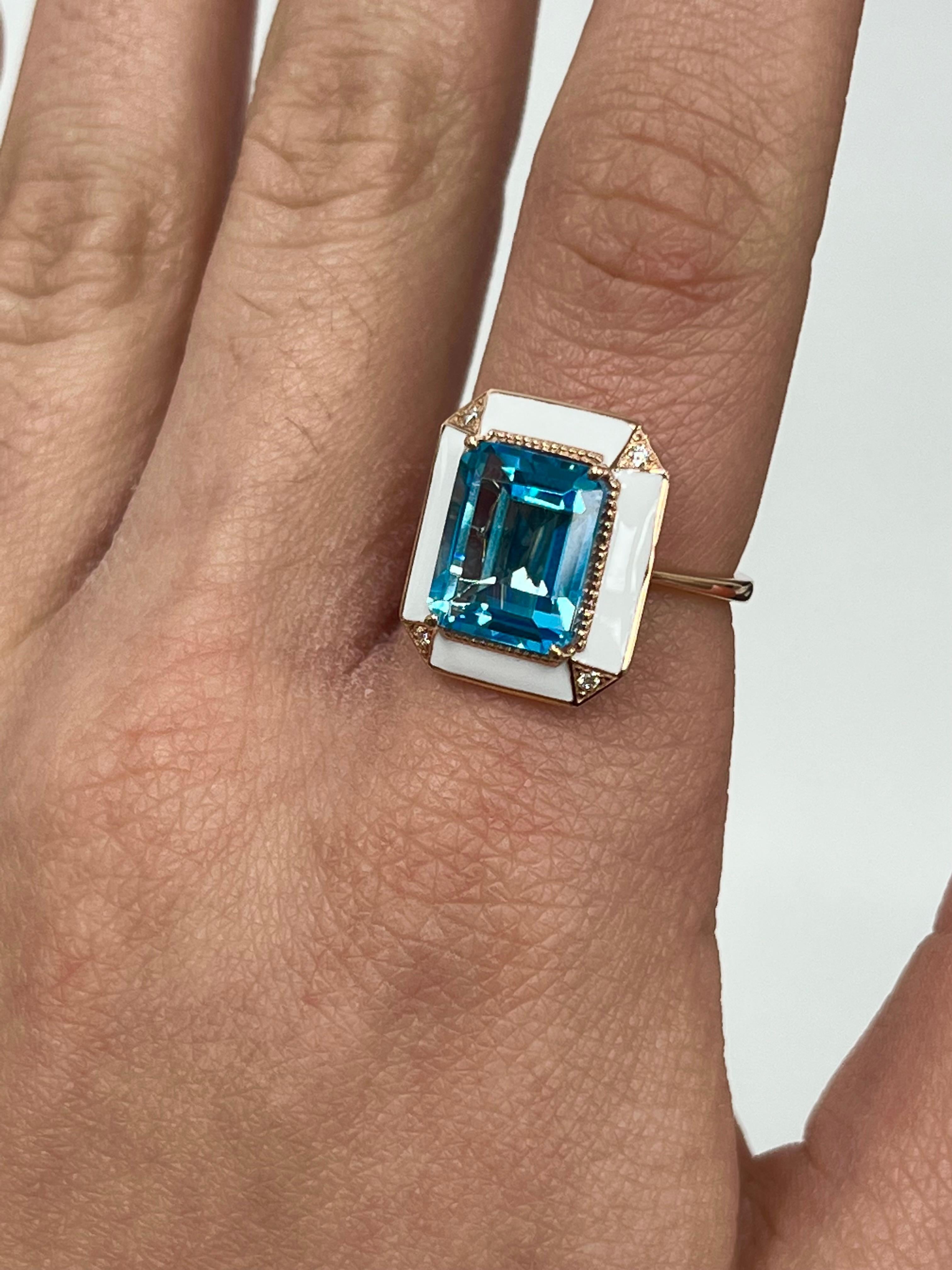 Emerald Cut Blue Topaz Rose Gold Diamond Ring For Sale