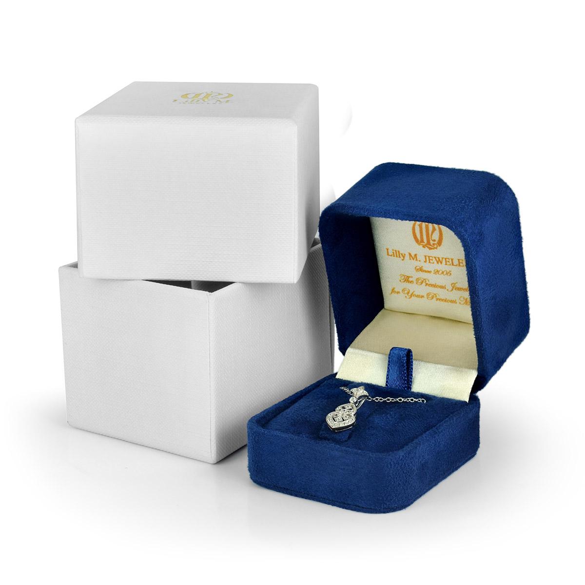 Ciondolo in stile Art Deco con zaffiro blu e diamante in oro bianco 9 carati in vendita 2