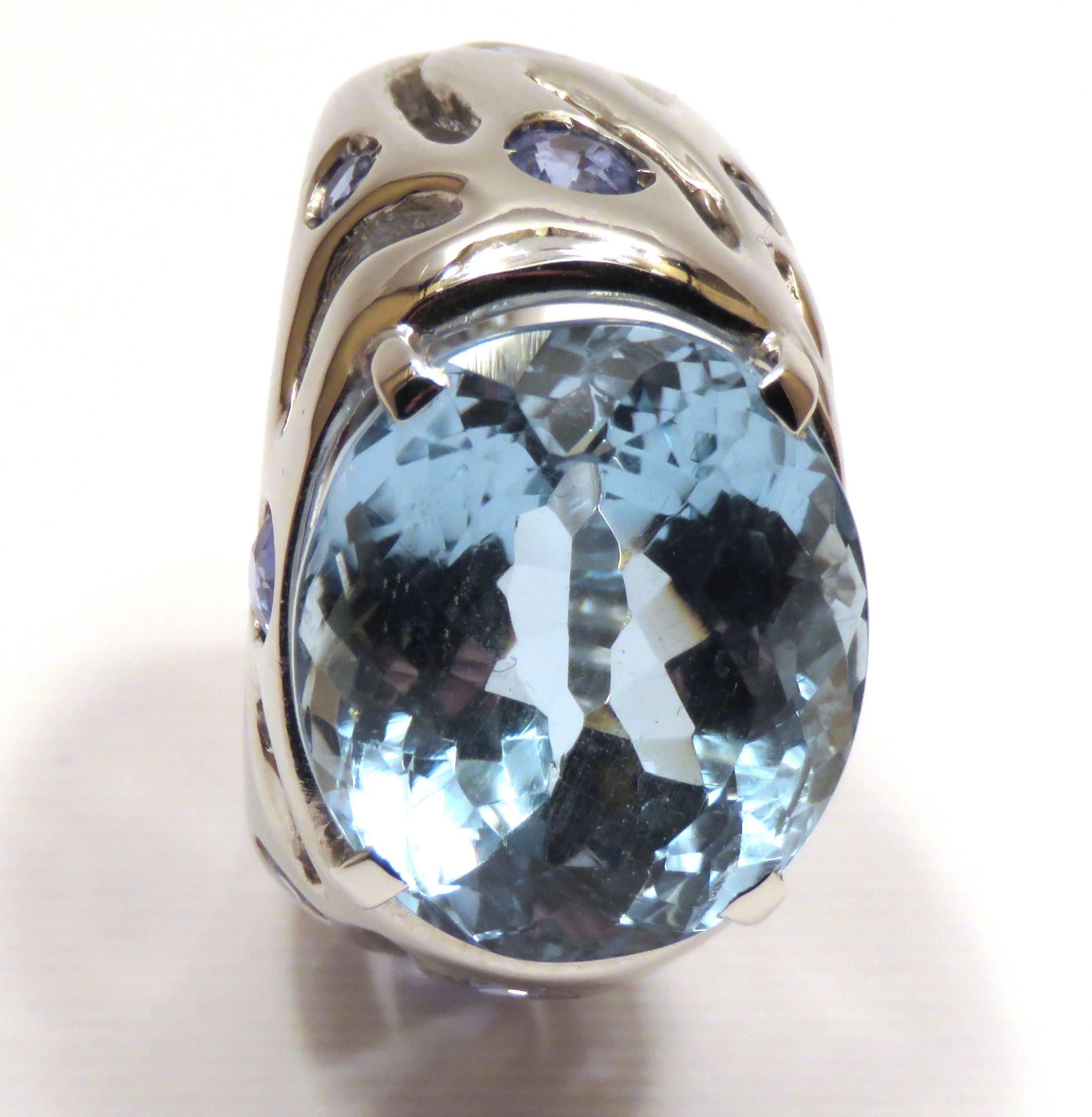 Brilliant Cut Blue Topaz Sapphires White Gold Cocktail Ring Handmade In Italy