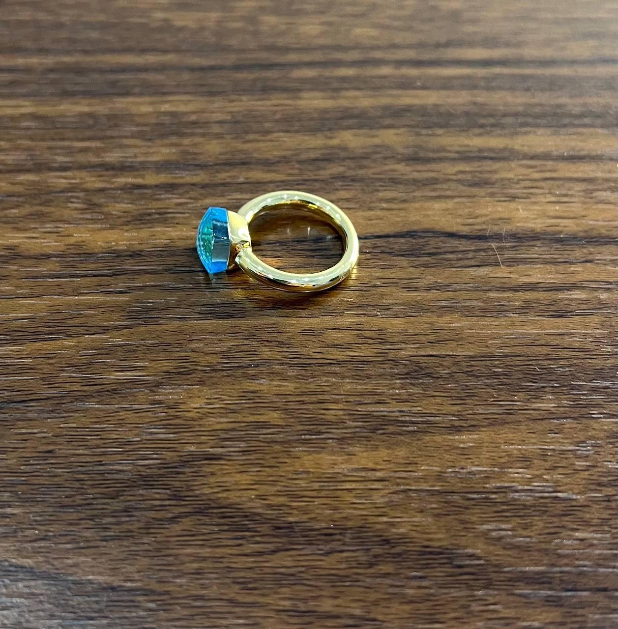Cushion Cut Blue Topaz Unique Nudo Faceted Cut 14K Yellow Gold Statement Cocktail Ring For Sale