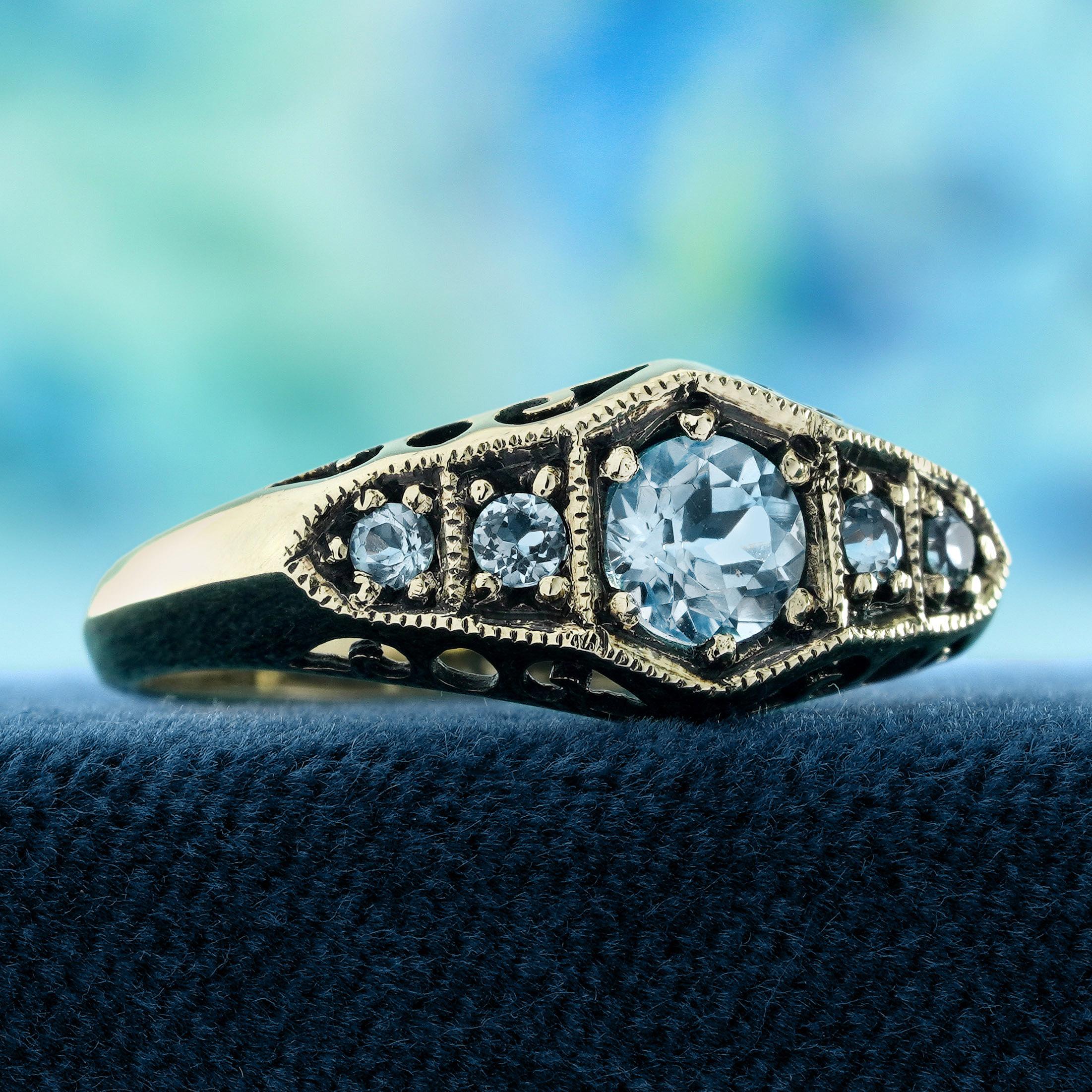Édouardien Topaze Bleue Style Vintage Cinq Pierres  Bague en or jaune 9K massif en vente