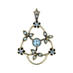 Blauer Topas Vintage-Blumenanhänger im Vintage-Stil aus 9K Gelbgold