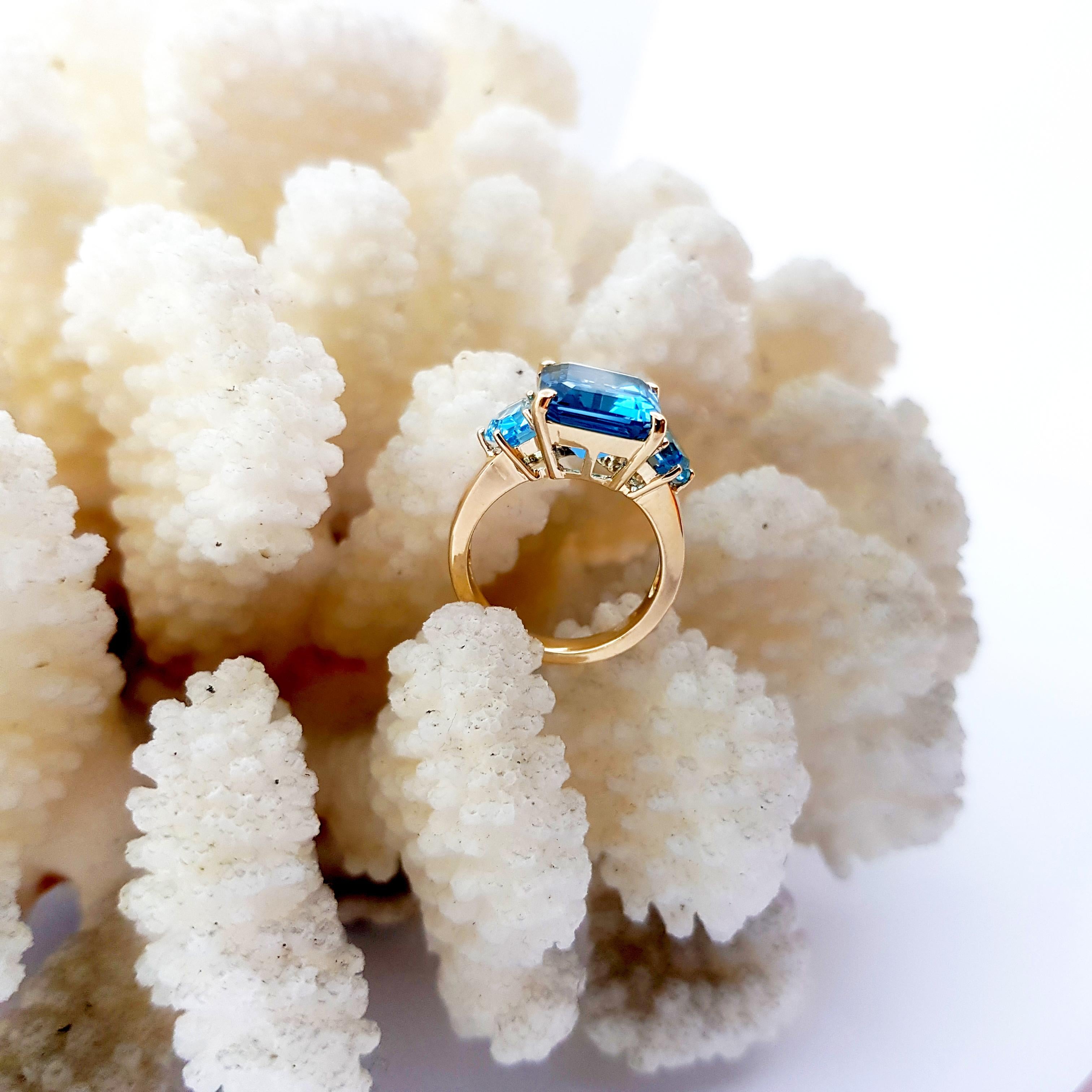 Blue Topaz with Blue Topaz Ring set in 14K Gold Settings For Sale 5
