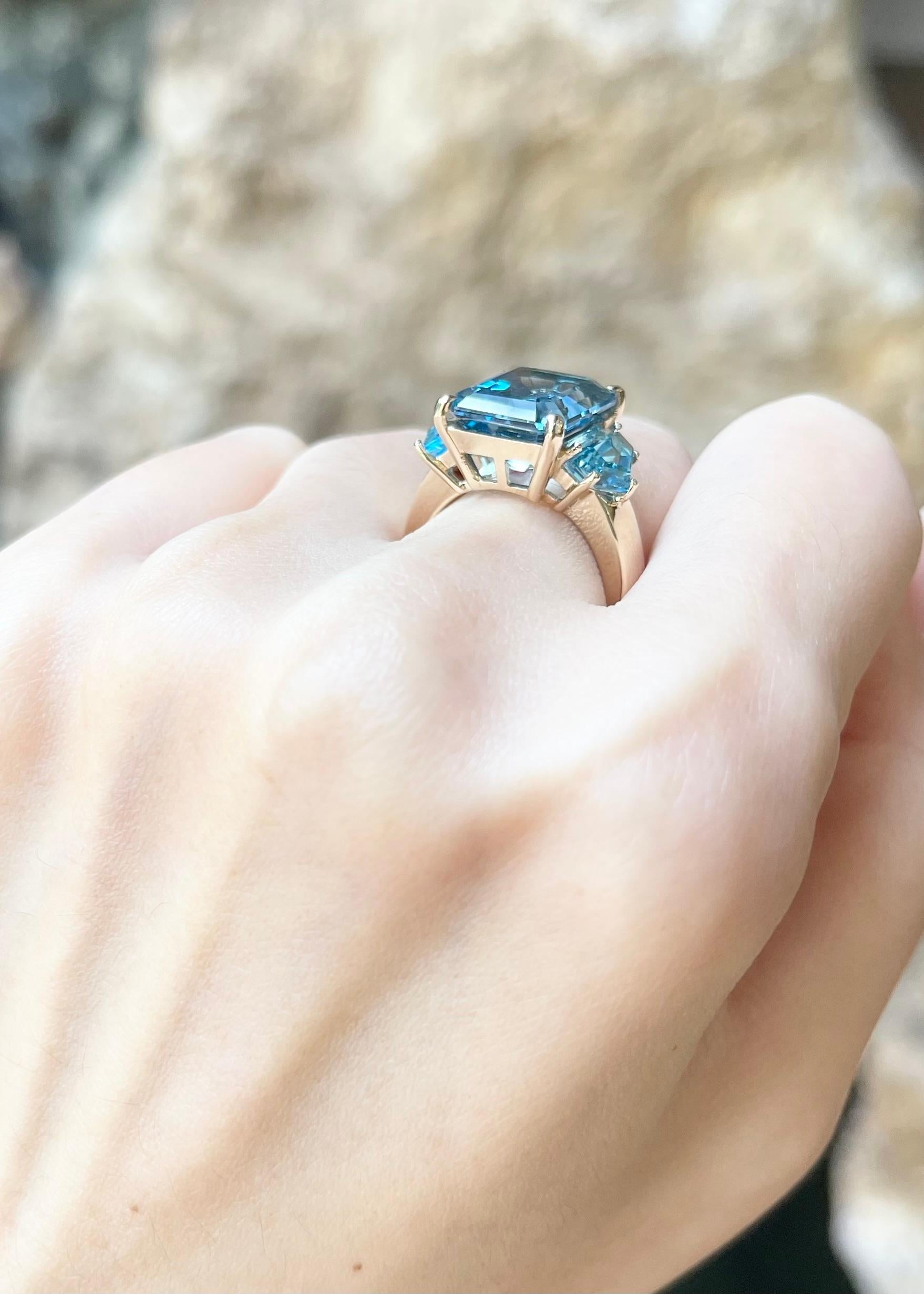 Blue Topaz with Blue Topaz Ring set in 14K Gold Settings For Sale 1
